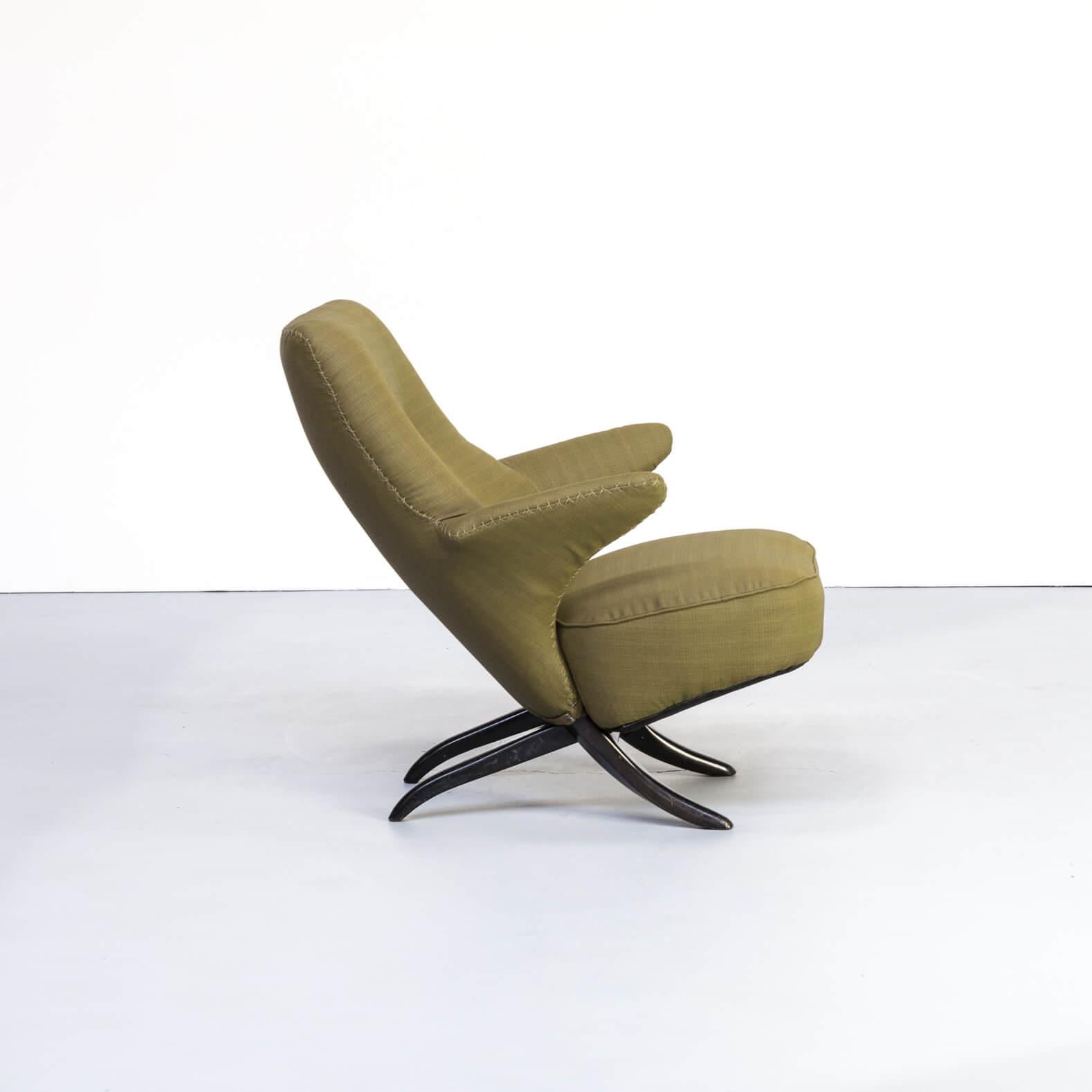 Dutch 1950s Theo Ruth ‘pinguin’ Lounge Fauteuil for Artifort For Sale