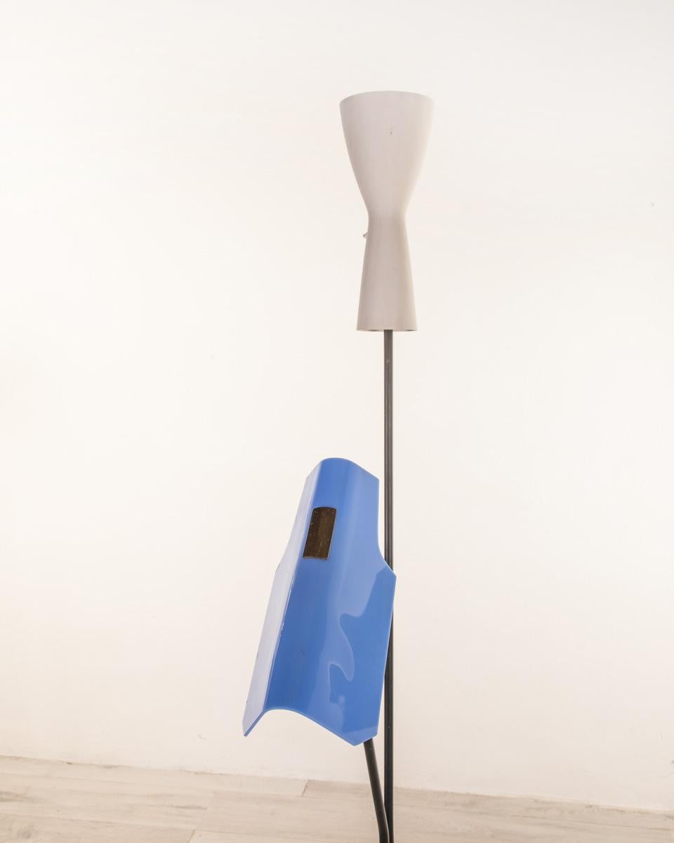 Floor lamp with marble base and black metal body, with two lampshades in white metal and adjustable blue perspex, with golden brass inserts, Stilnovo design, 1950s.

Conditions:
In good condition, working, it may show slight signs of wear due to