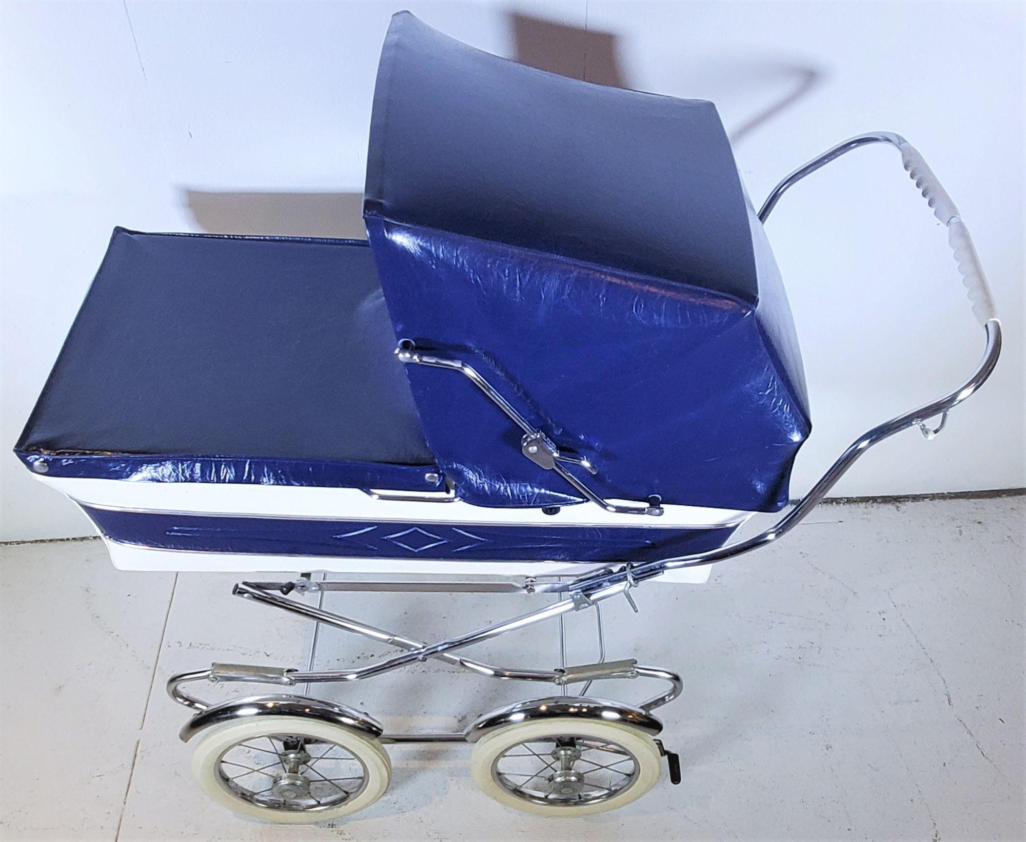 Vintage 50s Traditional Leather Carriage/Stroller with chrome body carriage crib separated from chrome body measures 24 highx 34wide x 16.5 deep.