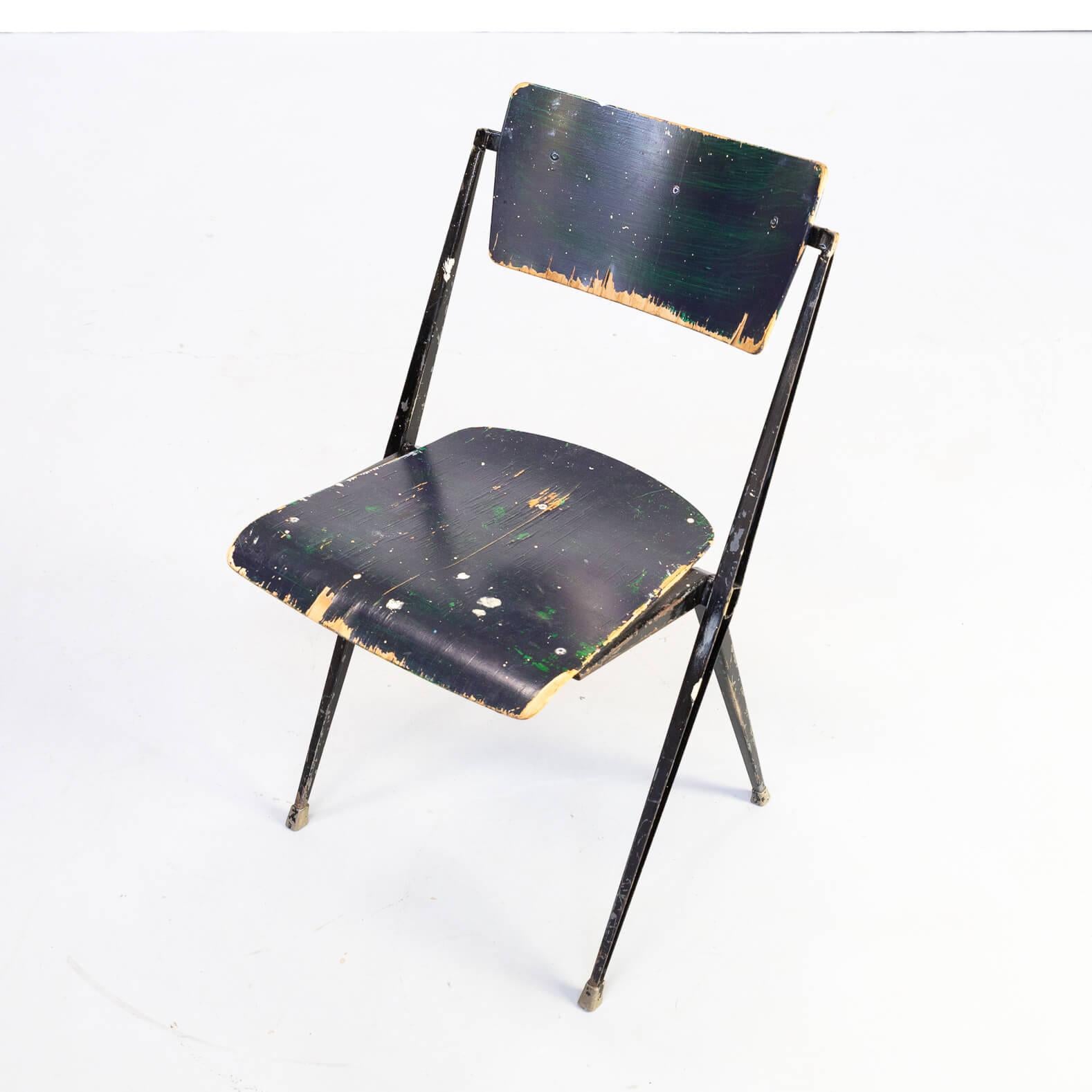 1950s Wim Rietveld ‘Pyramid’ Chair for Ahrend de Cirkel Set/2 For Sale 1