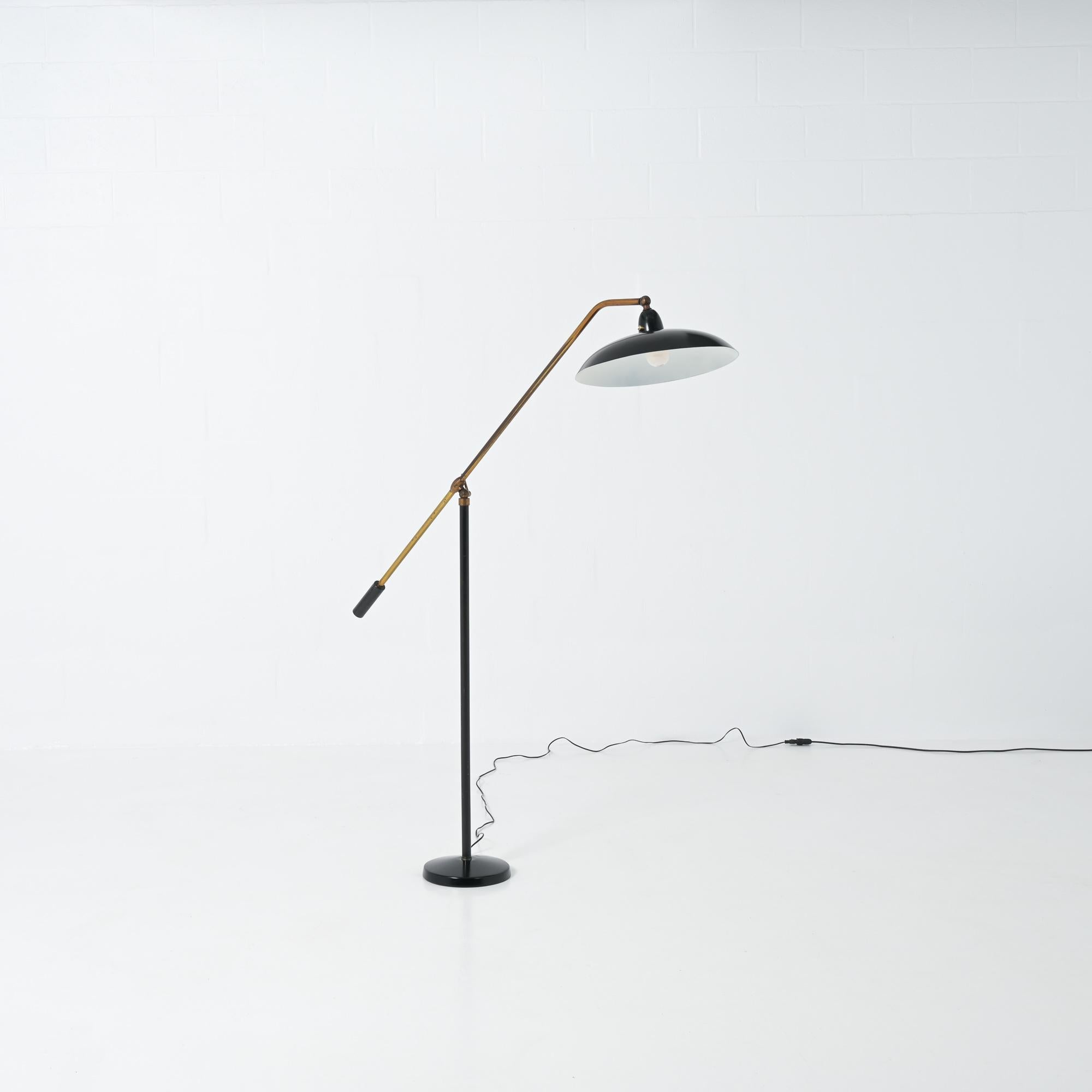 50ties floorlamp attributed to Arredoluce For Sale 4