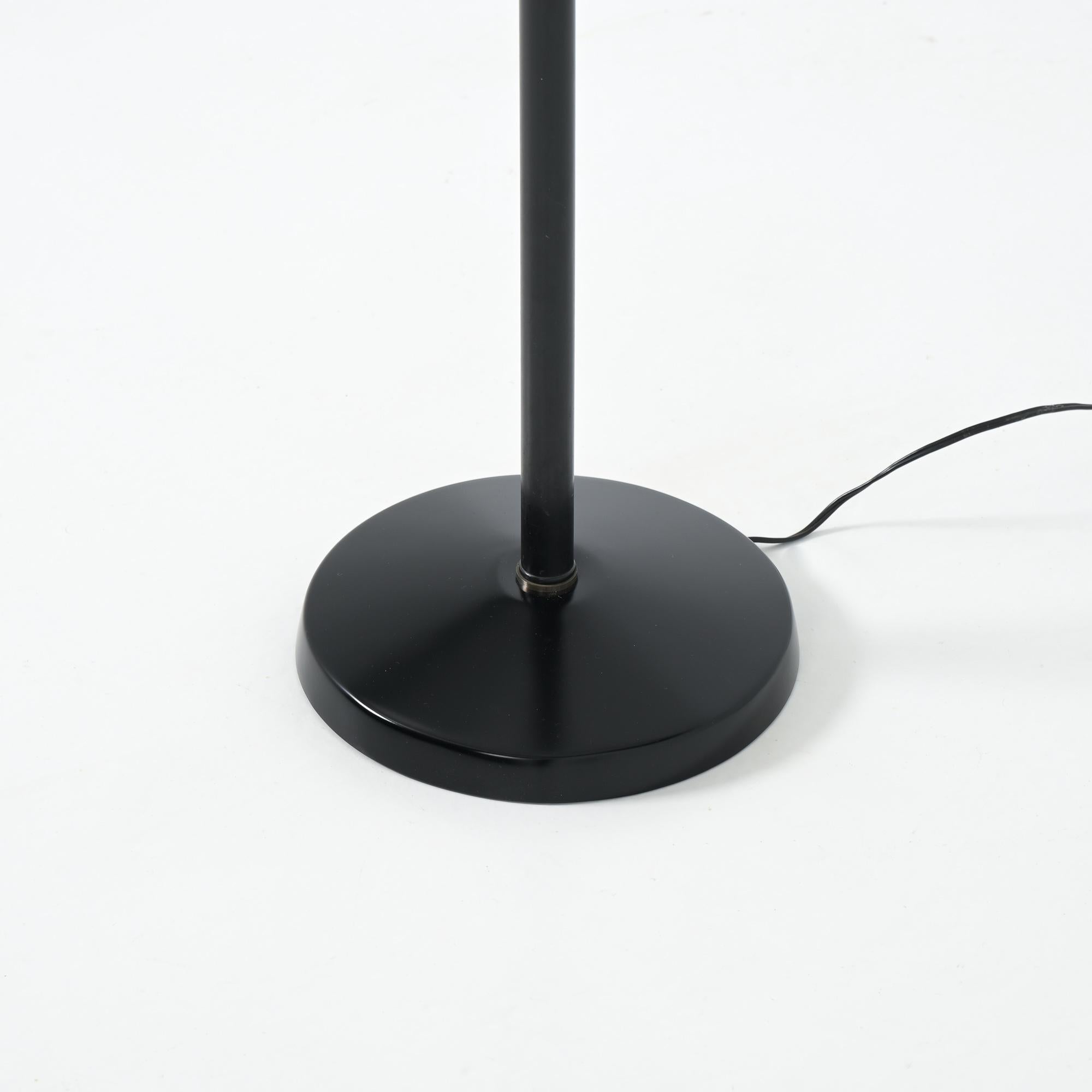 Metal 50ties floorlamp attributed to Arredoluce For Sale