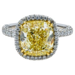 5.1 Carat Cushion Statement Fancy Yellow 18K Gold Rare Fancy-Color Splendour