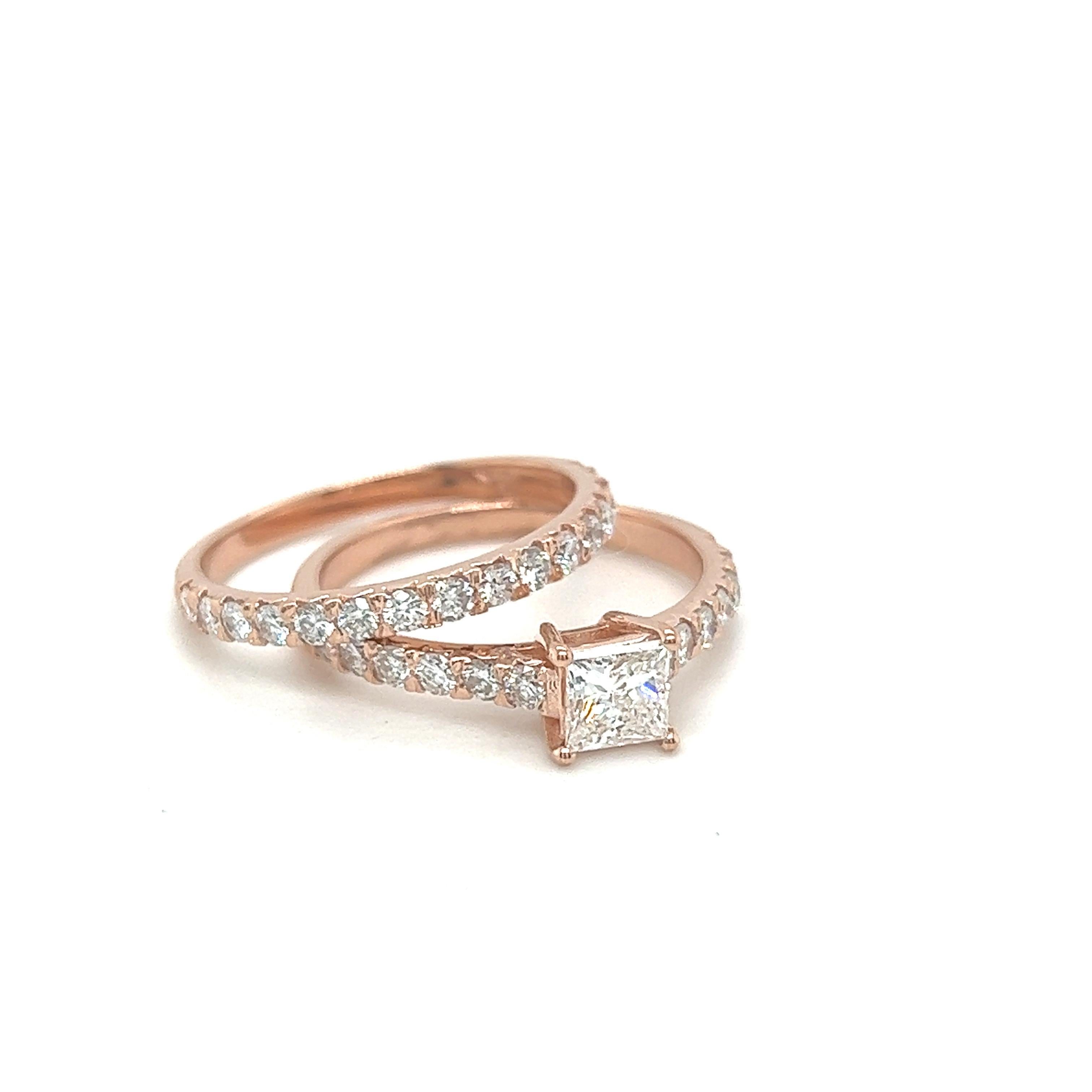 Women's or Men's .51 Carat Natural Diamond Engagement Ring and Diamond Band Rose Gold For Sale