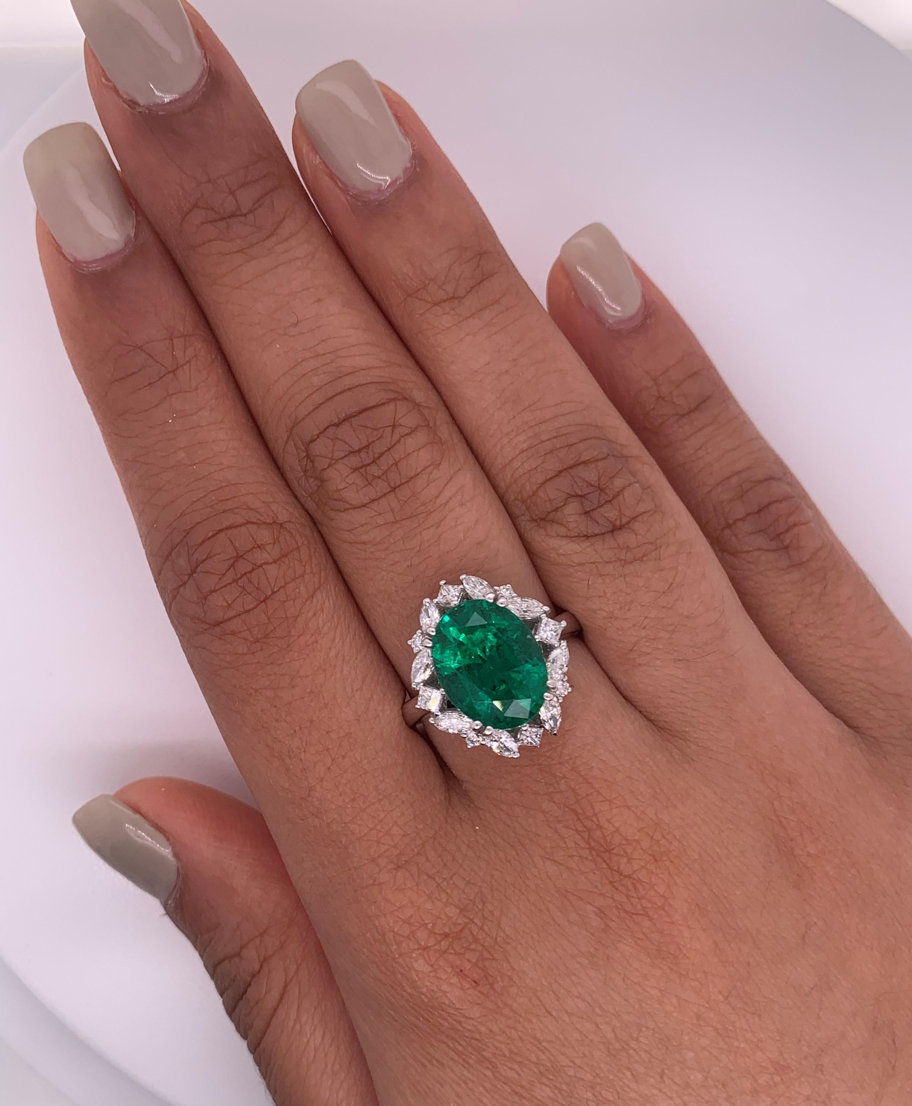Showcasing the most vibrant Colombian and Zambian Emeralds and Diamonds, Sunita Nahata dedicates this collection to her home city of Jaipur where the jewelry industry dates back to the early 1700s. Jaipur is also an epicenter for the global emerald