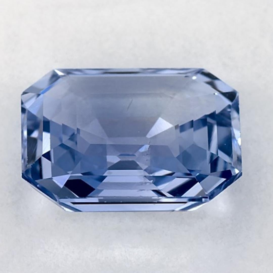 Women's or Men's 5.1 Ct Blue Sapphire Octagon Cut Loose Gemstone For Sale