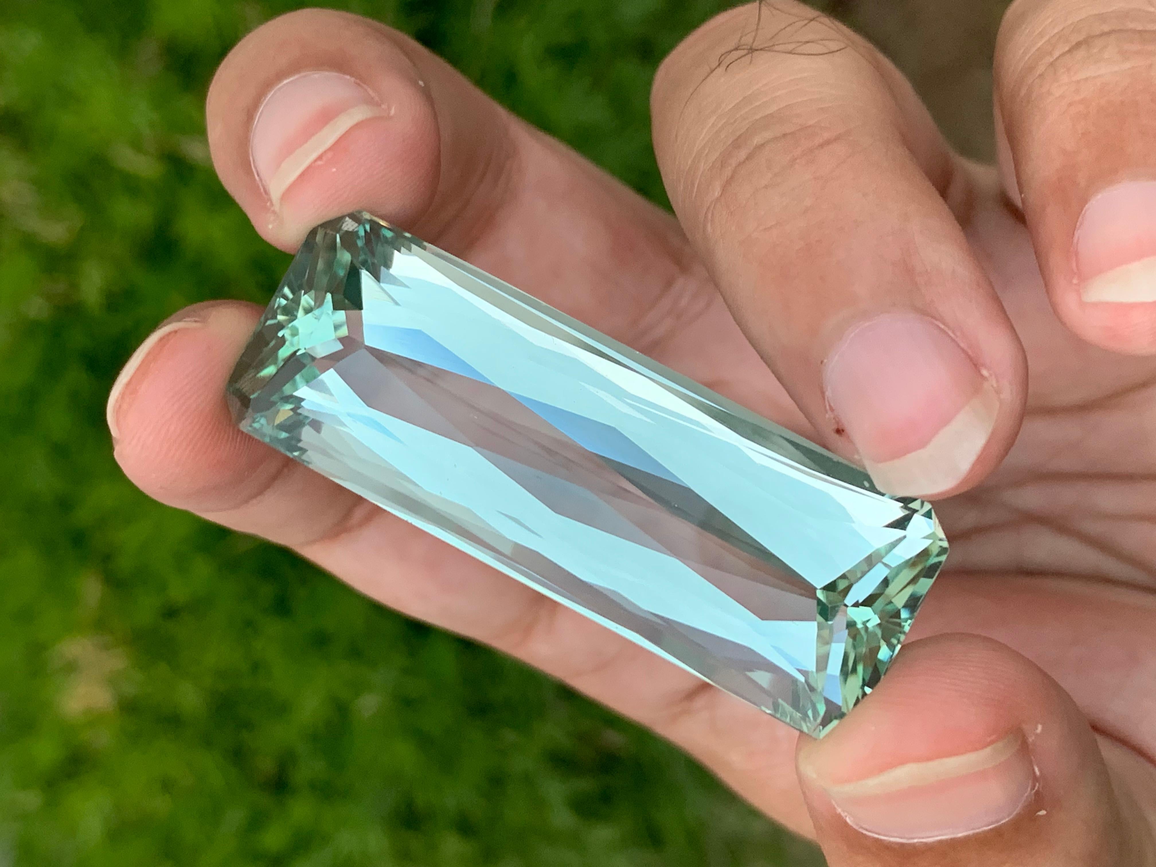 Emerald Cut 51 Mm Long Natural Loose Green Aquamarine Gem For Necklace Jewelry 108 Carats For Sale