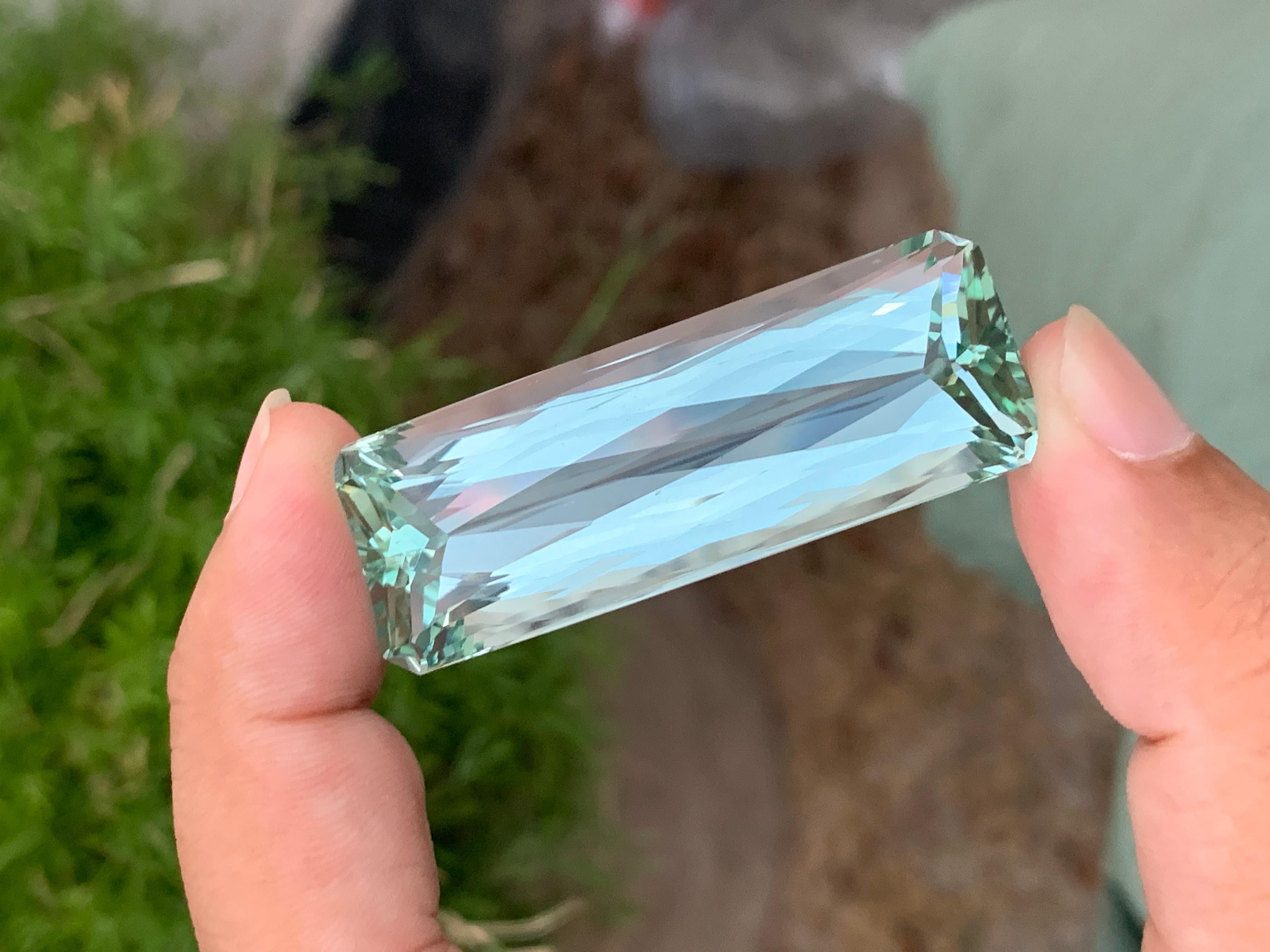 51 Mm Long Natural Loose Green Aquamarine Gem For Necklace Jewelry 108 Carats For Sale 1