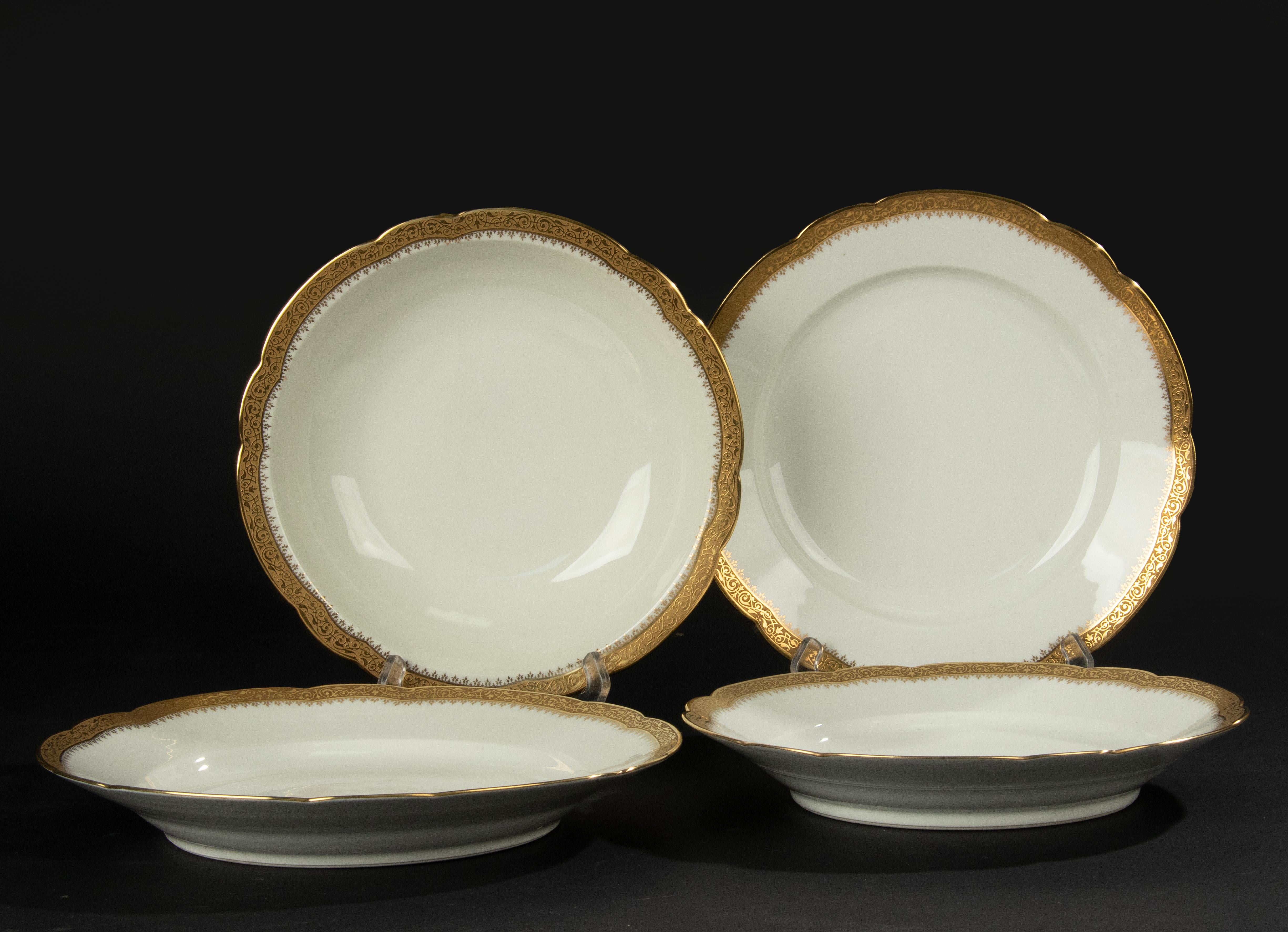 51-Piece Set Porcelain Tableware for 12 Persons - Limoges Incrusted Gold Trims 11