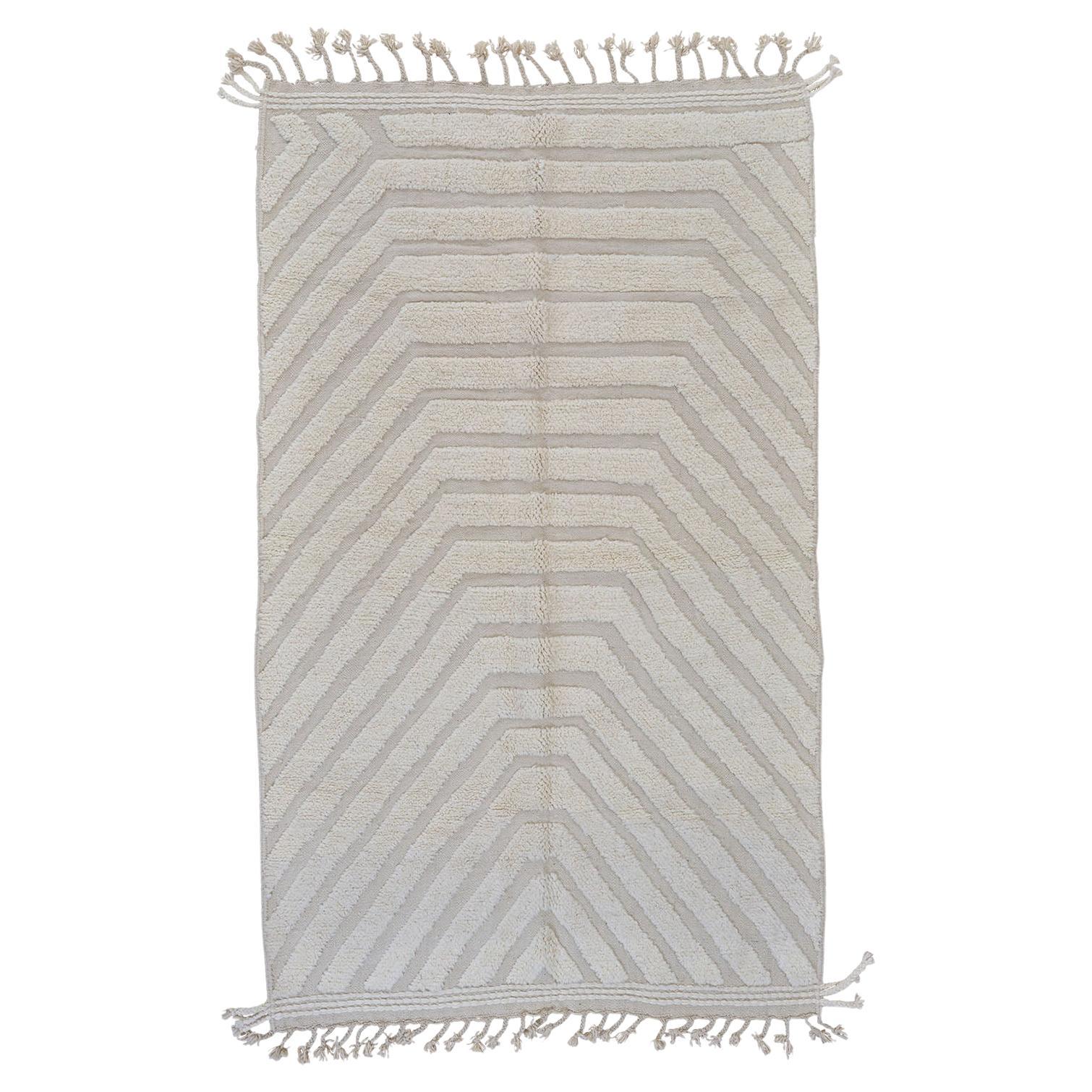 Tappeto Betonica Avorio in lana marocchina Beni Ouarain, fatto a mano, 5'1" x 8'6.5"