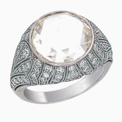 5.10 Carat Diamond ring In 18 Karat White Gold