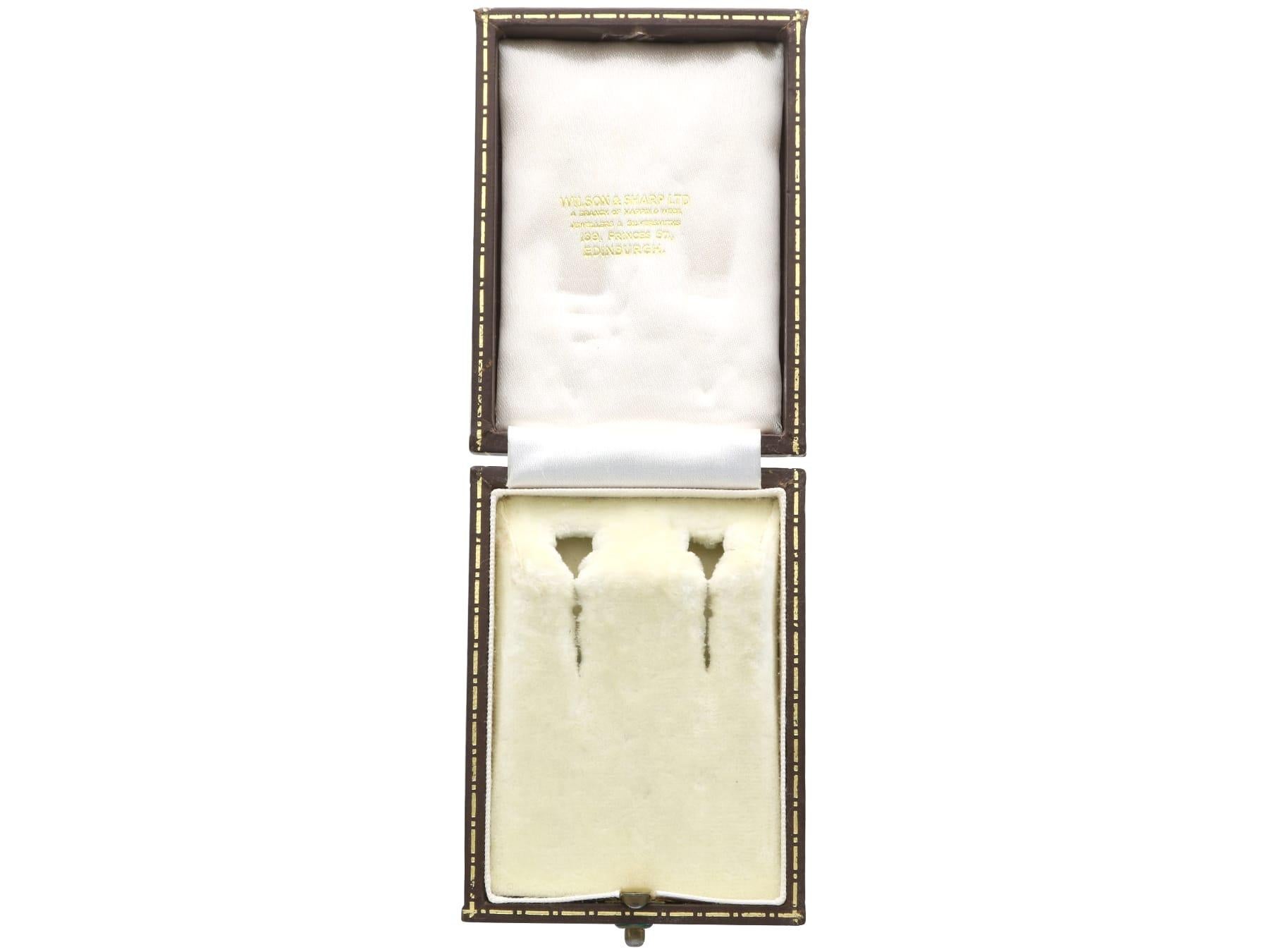 Orecchini a goccia in oro giallo 18k con rubino del Mozambico da 5,10 carati e diamante da 5,38 carati in vendita 8