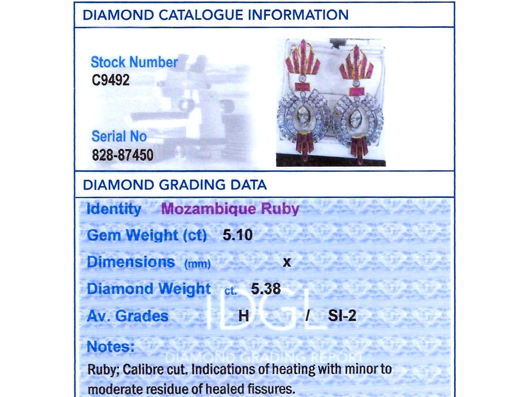 Orecchini a goccia in oro giallo 18k con rubino del Mozambico da 5,10 carati e diamante da 5,38 carati in vendita 12