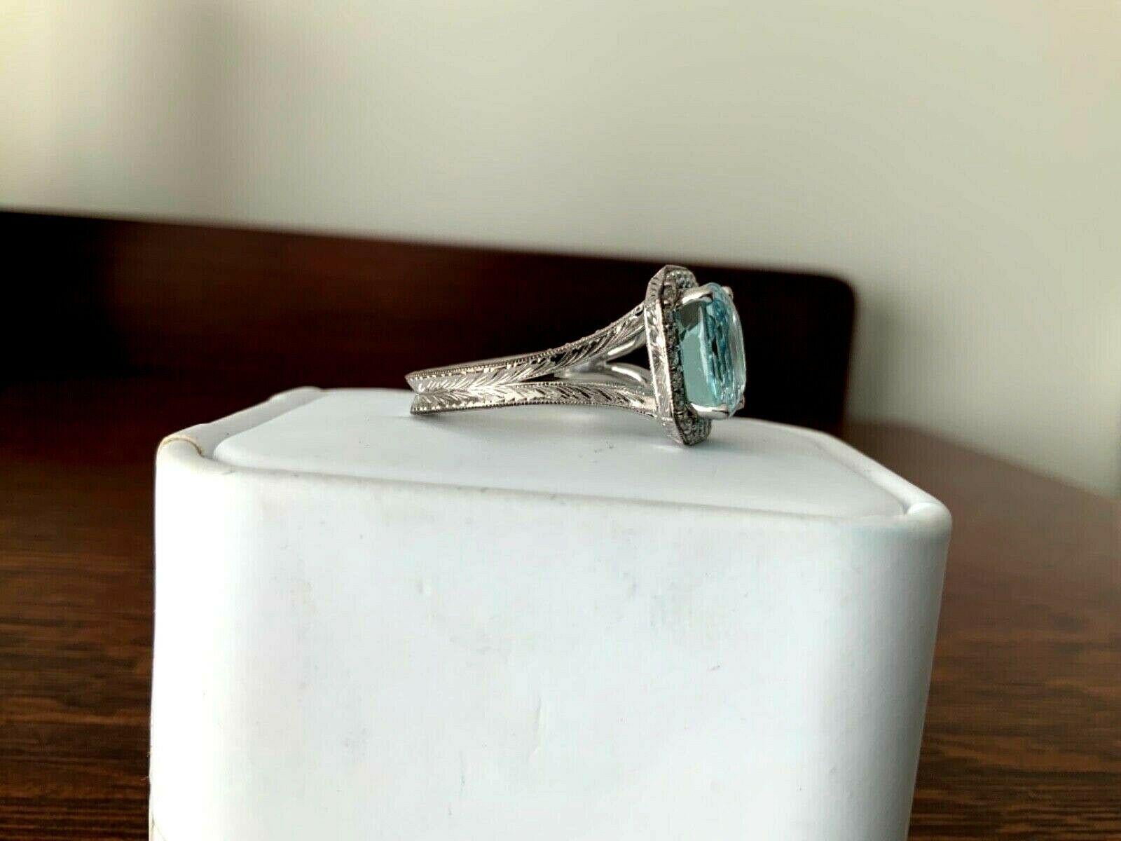 5.10 Carat Natural Aquamarine and Diamond Ring GIA Certified For Sale 3