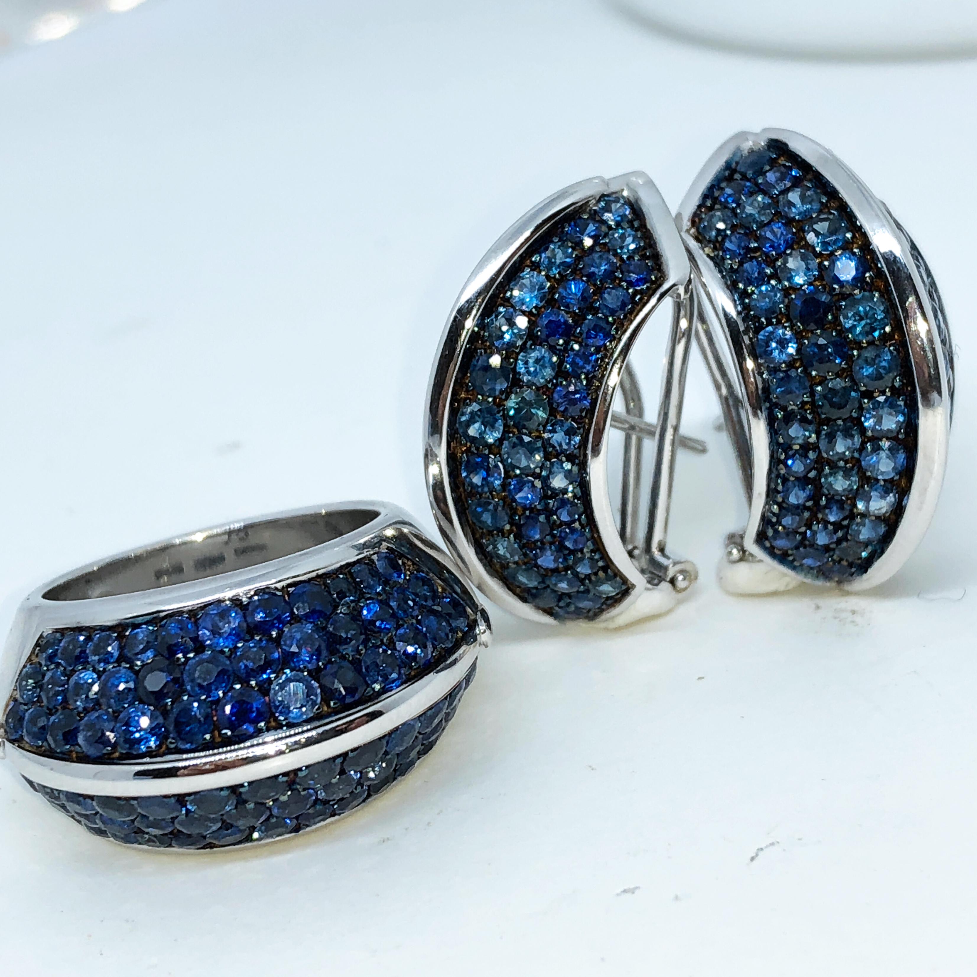 BERCA 5.10Kt Natural Blue Sapphire Black White Gold Pyramid Shaped Cocktail Ring en vente 4