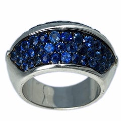 Berca 5.10Kt Natural Blue Sapphire Black White Gold Pyramid Shaped Cocktail Ring