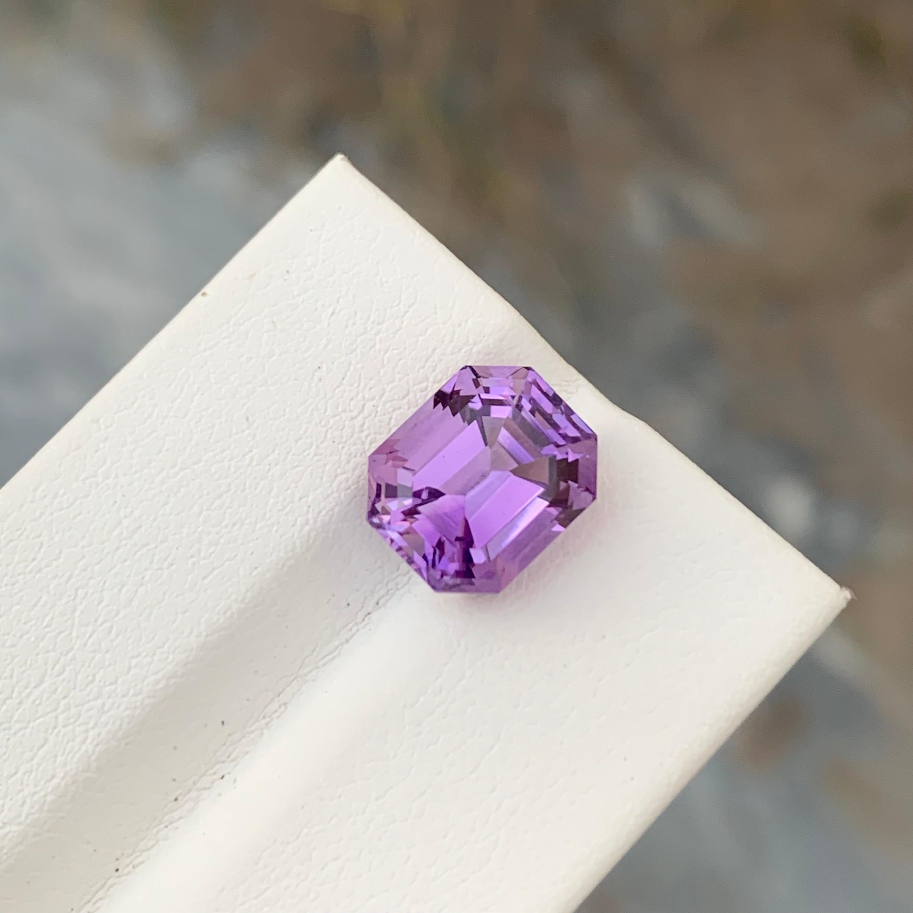 Améthyste naturelle non sertie de 5.10 carats de forme octogonale pour la fabrication de bijoux en vente 3