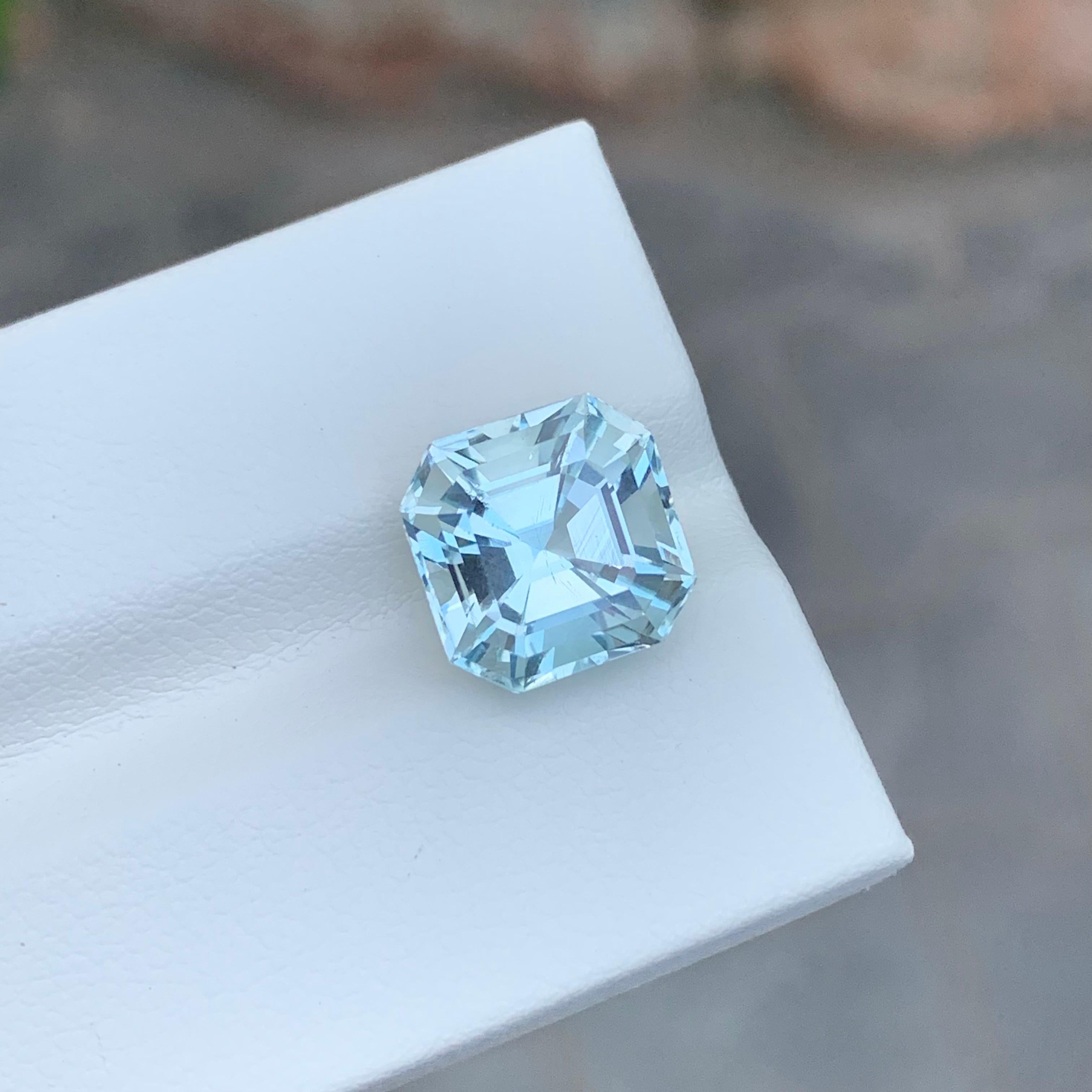 5.10 Carat Natural Loose Pale Blue Aquamarine Square Shape Gemstone In New Condition For Sale In Peshawar, PK