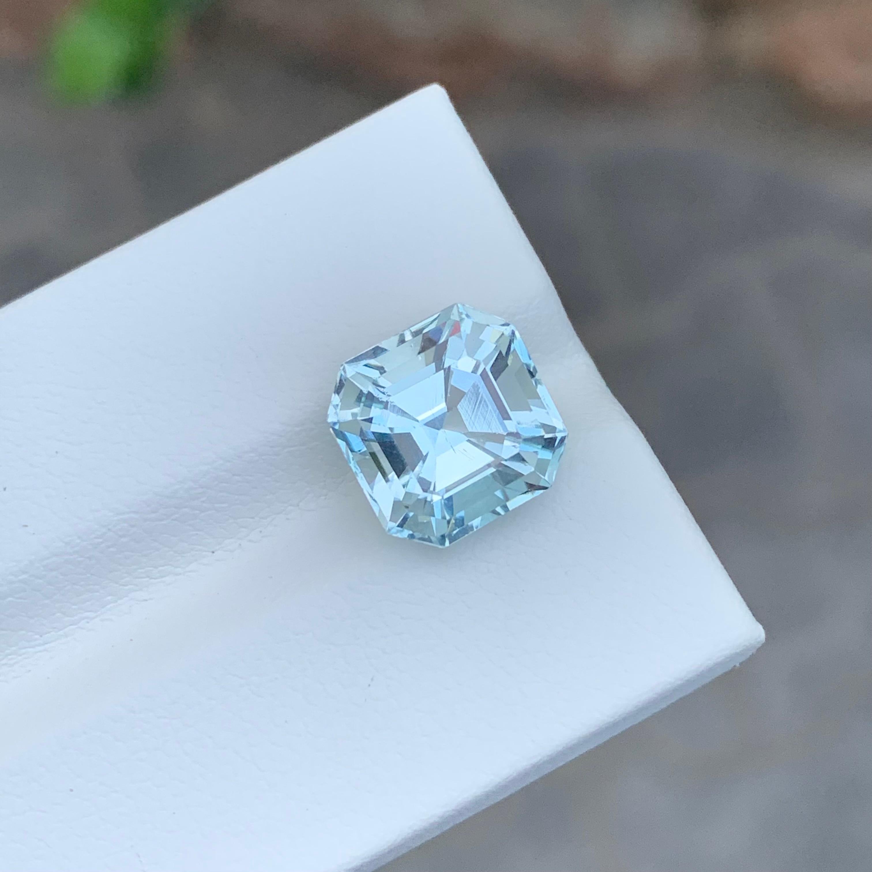 5.10 Carat Natural Loose Pale Blue Aquamarine Square Shape Gemstone For Sale 2
