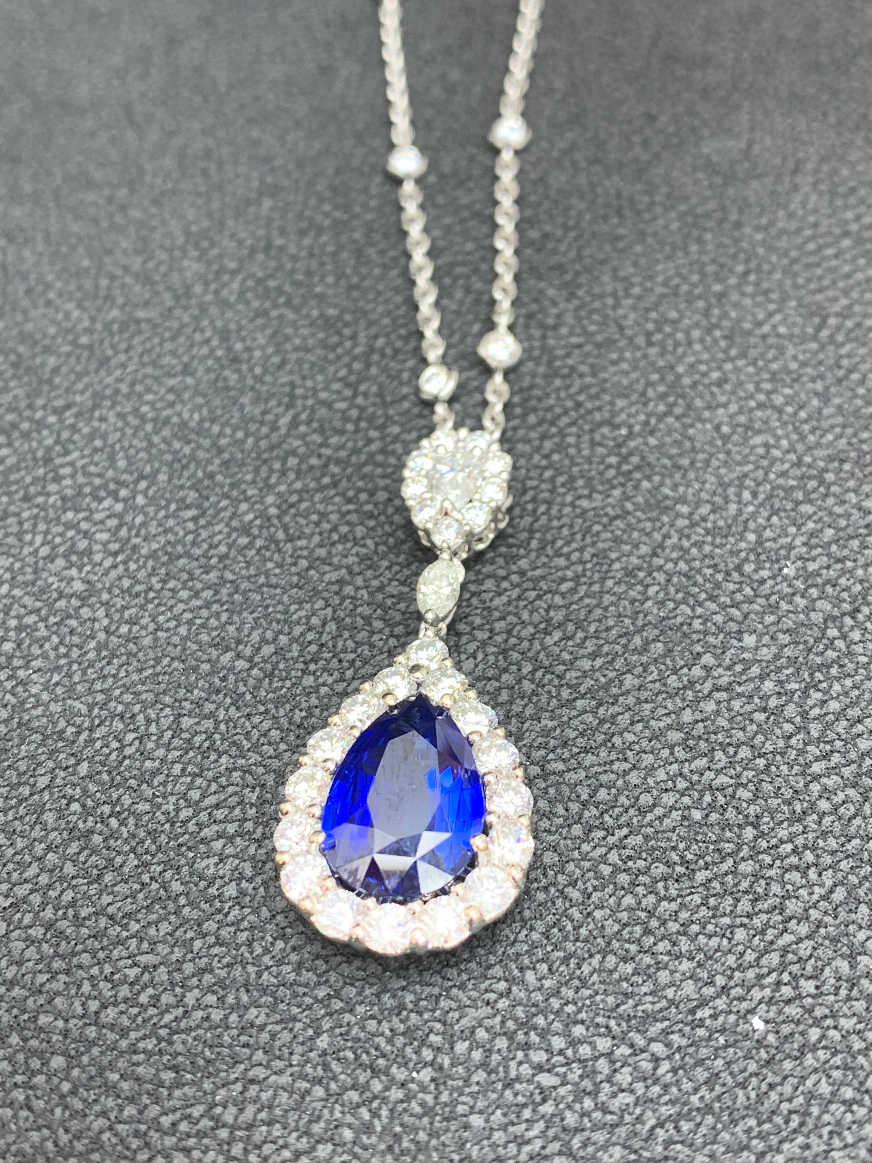 5.10 Carat Pear Shape Blue Saphire and Diamond Halo Drop Pendant Necklace For Sale 2