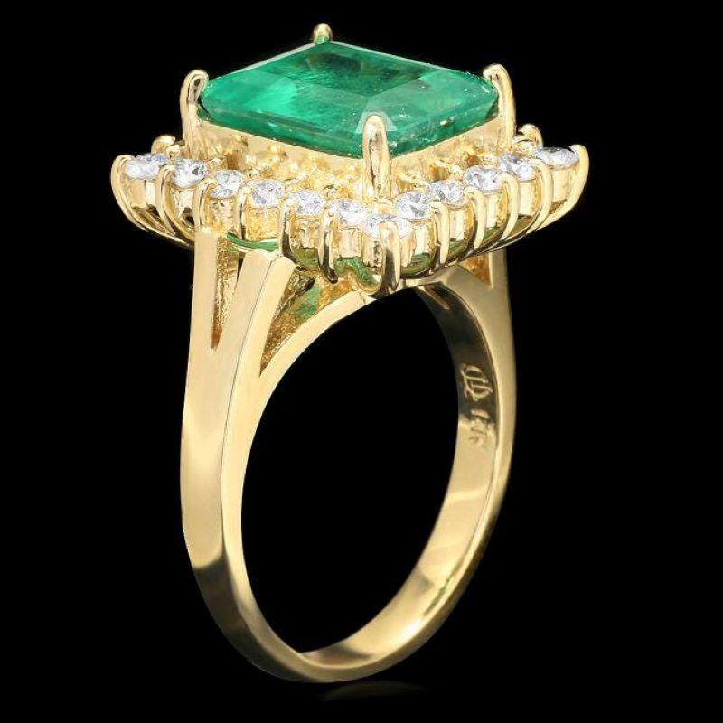 5.10 Carats Natural Emerald and Diamond 18K Solid Yellow Gold Ring

Total Natural Green Emerald Weight is: Approx. 4.20 Carats 

Emerald Measures: Approx. 11 x 9 mm

Total Natural Round Diamonds Weight: Approx. 0.90 Carats (color G-H / Clarity