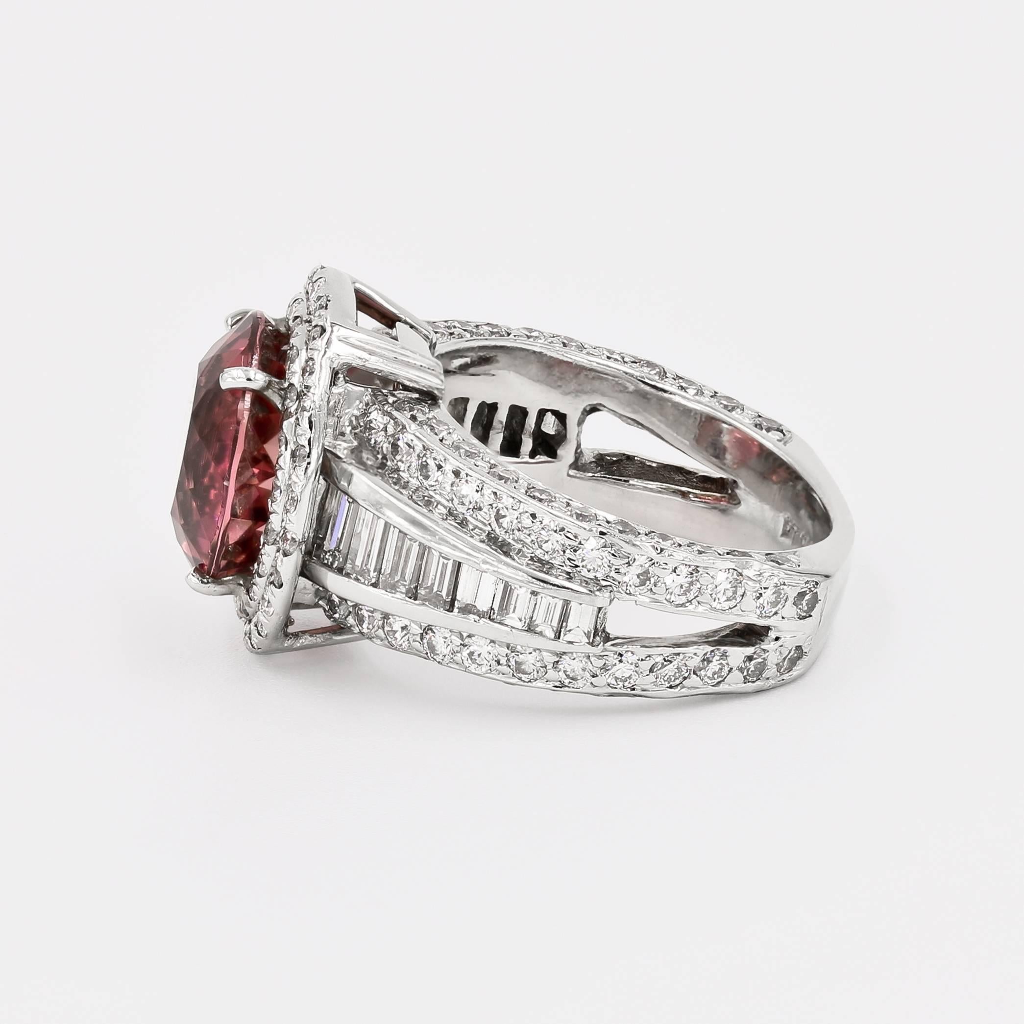 Contemporary 5.10 Carats Natural Pink Tourmaline and Diamond Ring