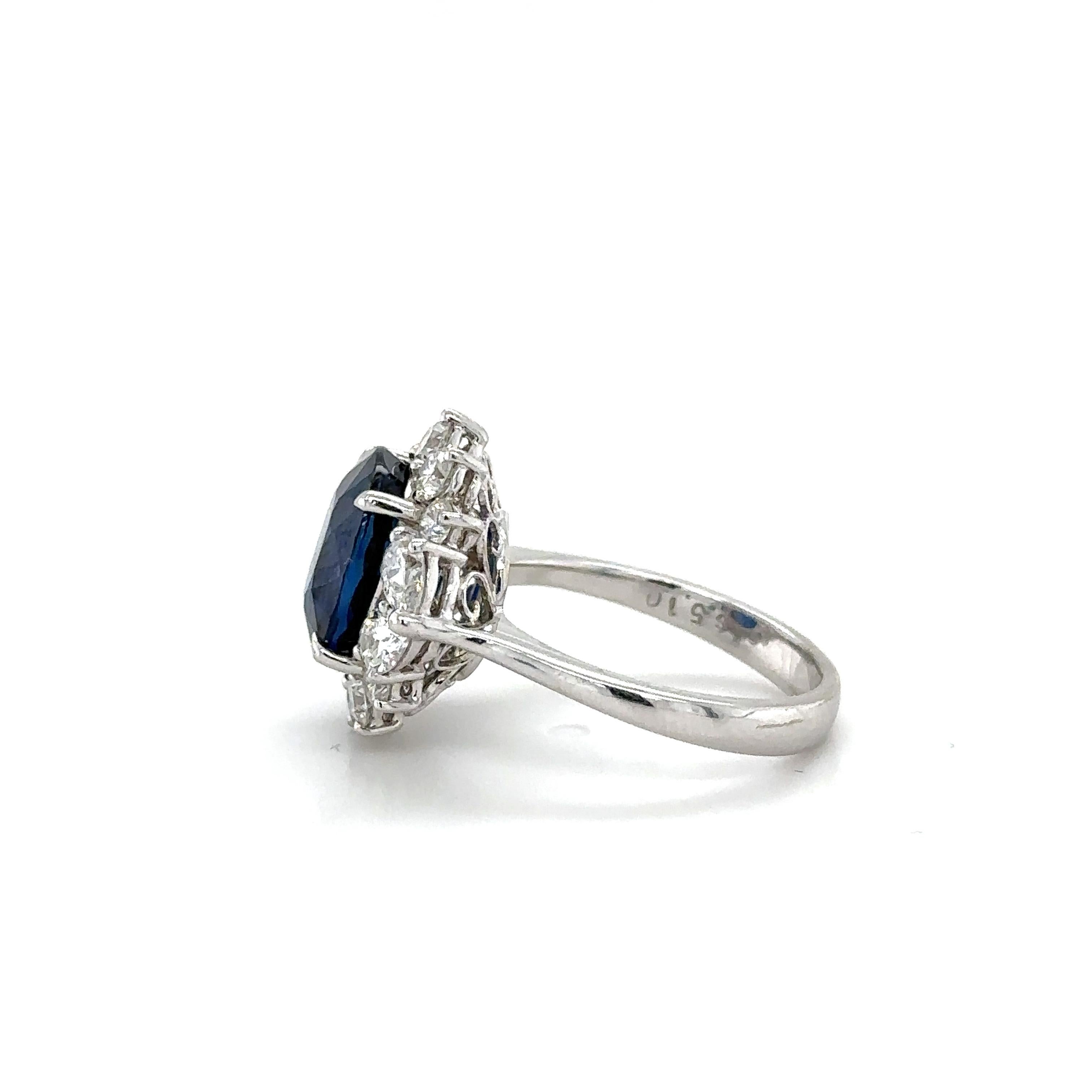 Oval Cut 5.10 Carat GRS Certified Sapphire Ring For Sale