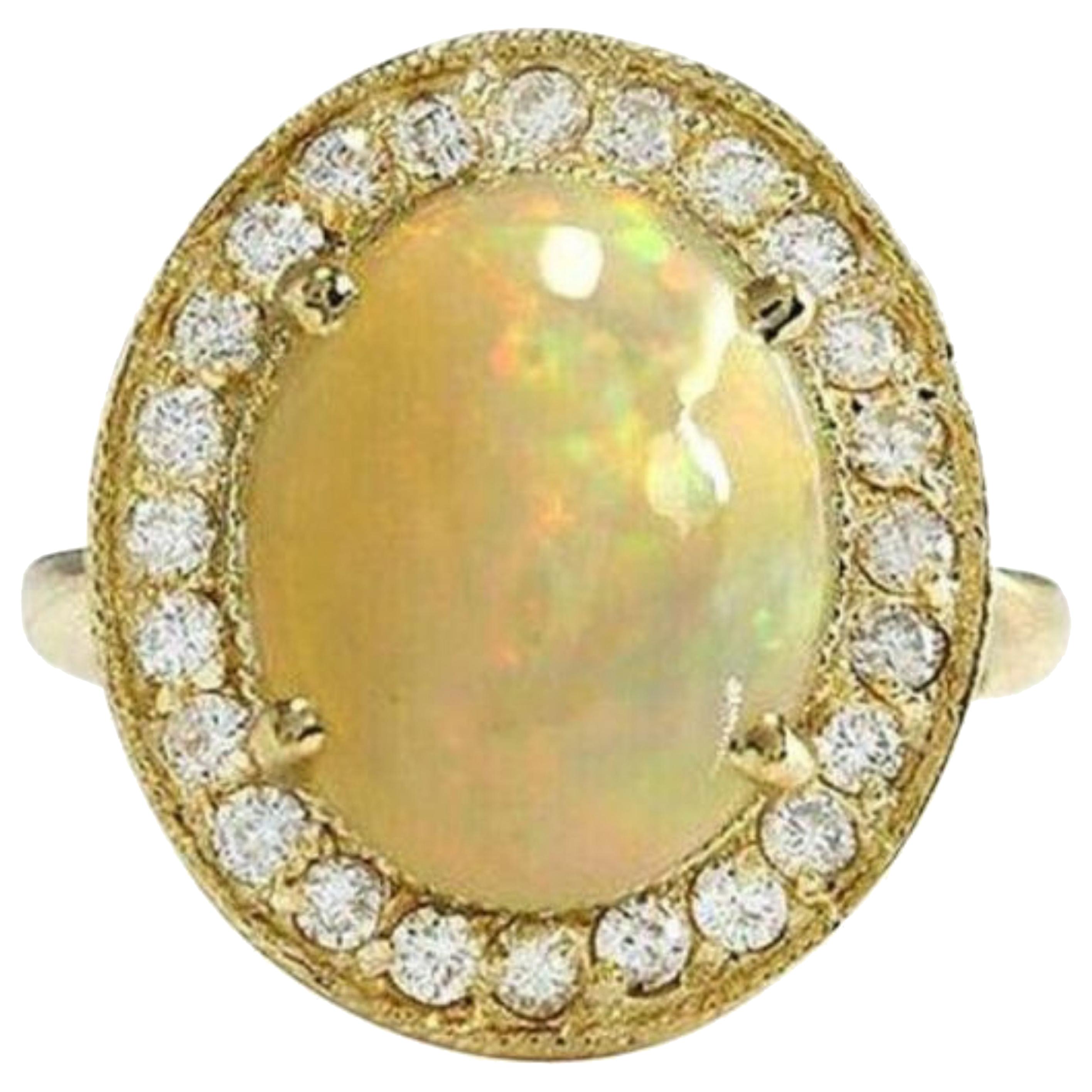 5.10 Ct Natural Impressive Ethiopian Opal and Diamond 14K Solid Yellow Gold Ring For Sale