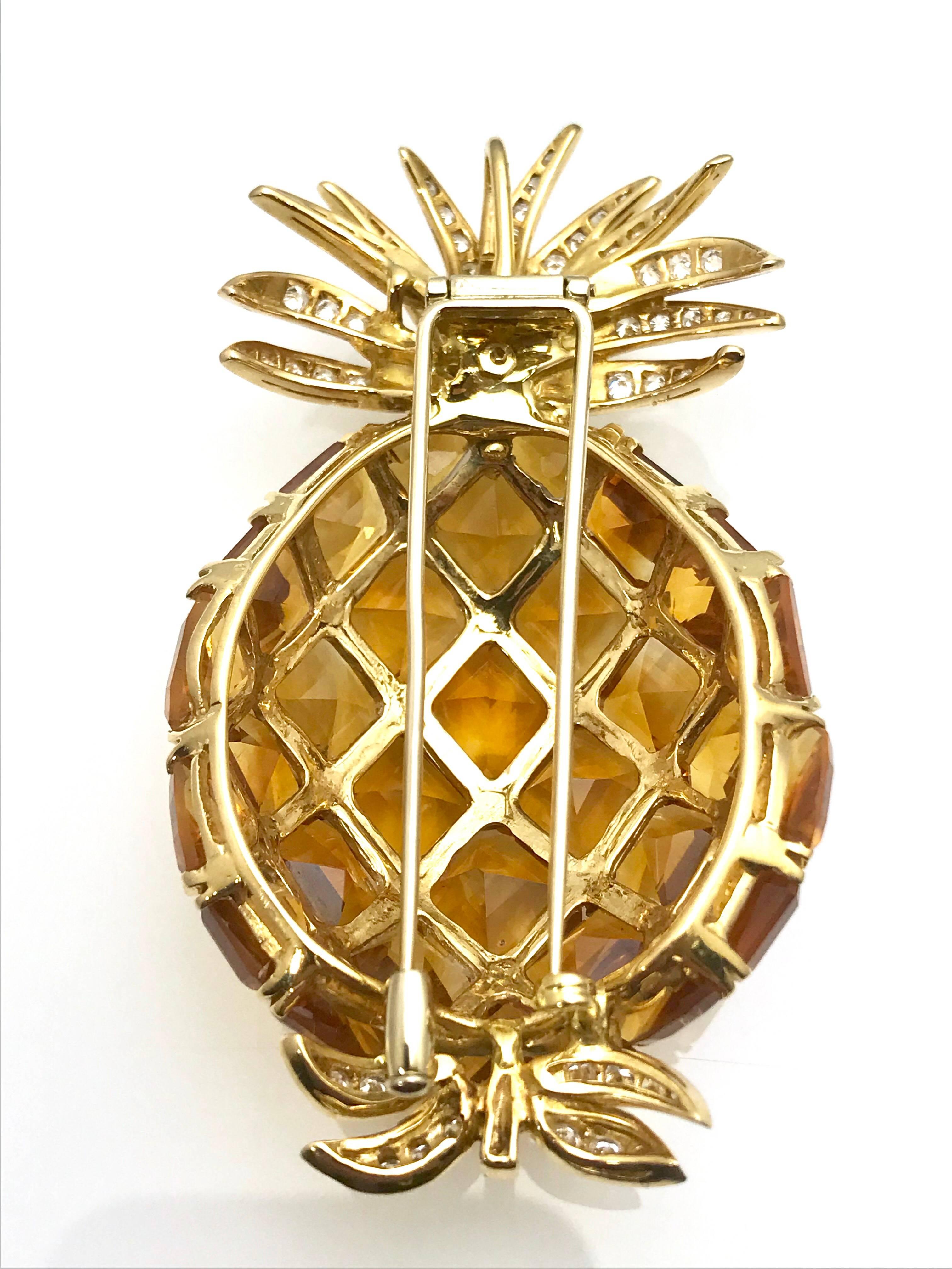 yellow diamond pineapple