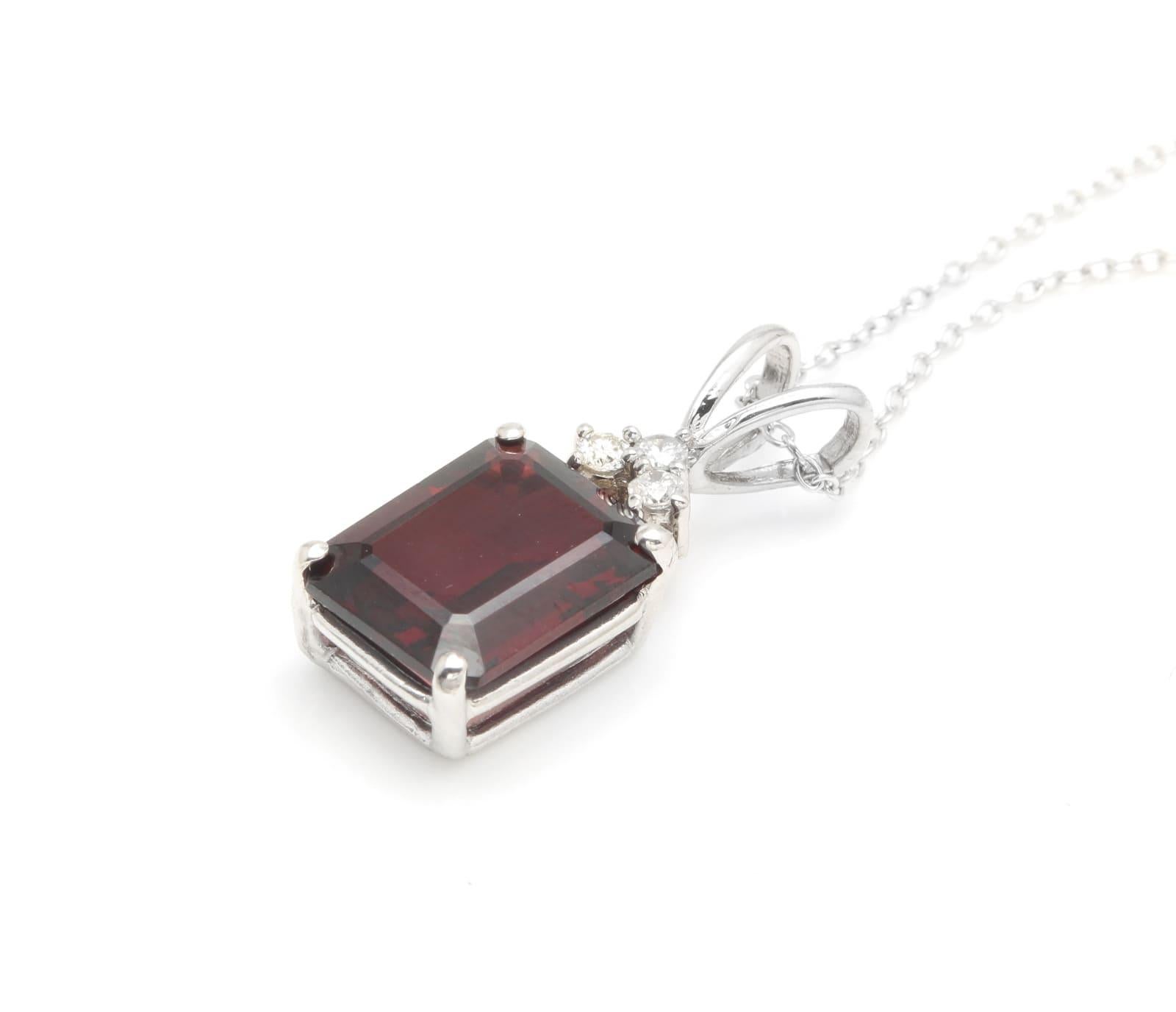 Mixed Cut 5.10Ct Natural Garnet and Diamond 14K Solid White Gold Necklace For Sale