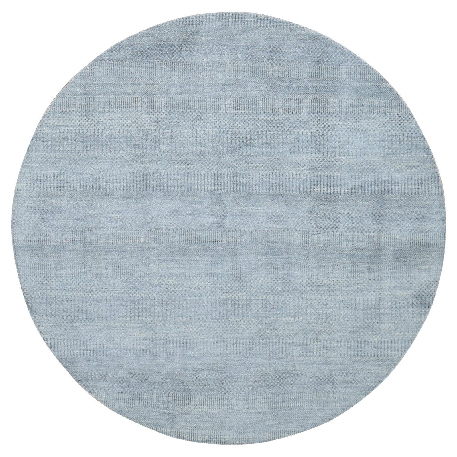 5'10 "x5'10" Cloud Gray Wool and Silk Grass Design annodato a mano Round Rugs in vendita
