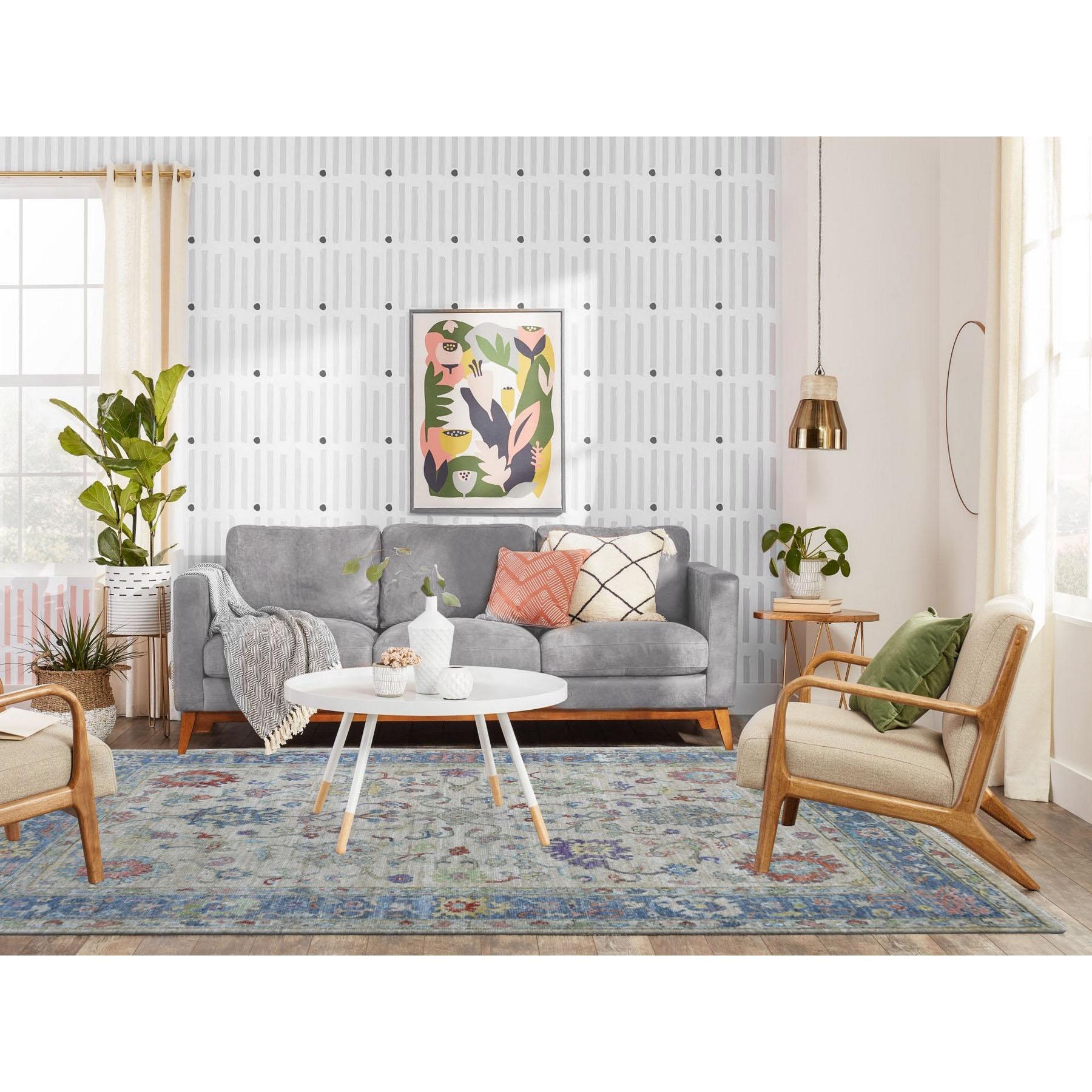 Questo è un autentico tappeto orientale annodato a mano in pura lana Taupe Angora Oushak In A Colorful Palette. È stato annodato per mesi e mesi con tecniche di tessitura secolari da esperti artigiani.
Materiali primari: Lana
Lattice: No Pile
