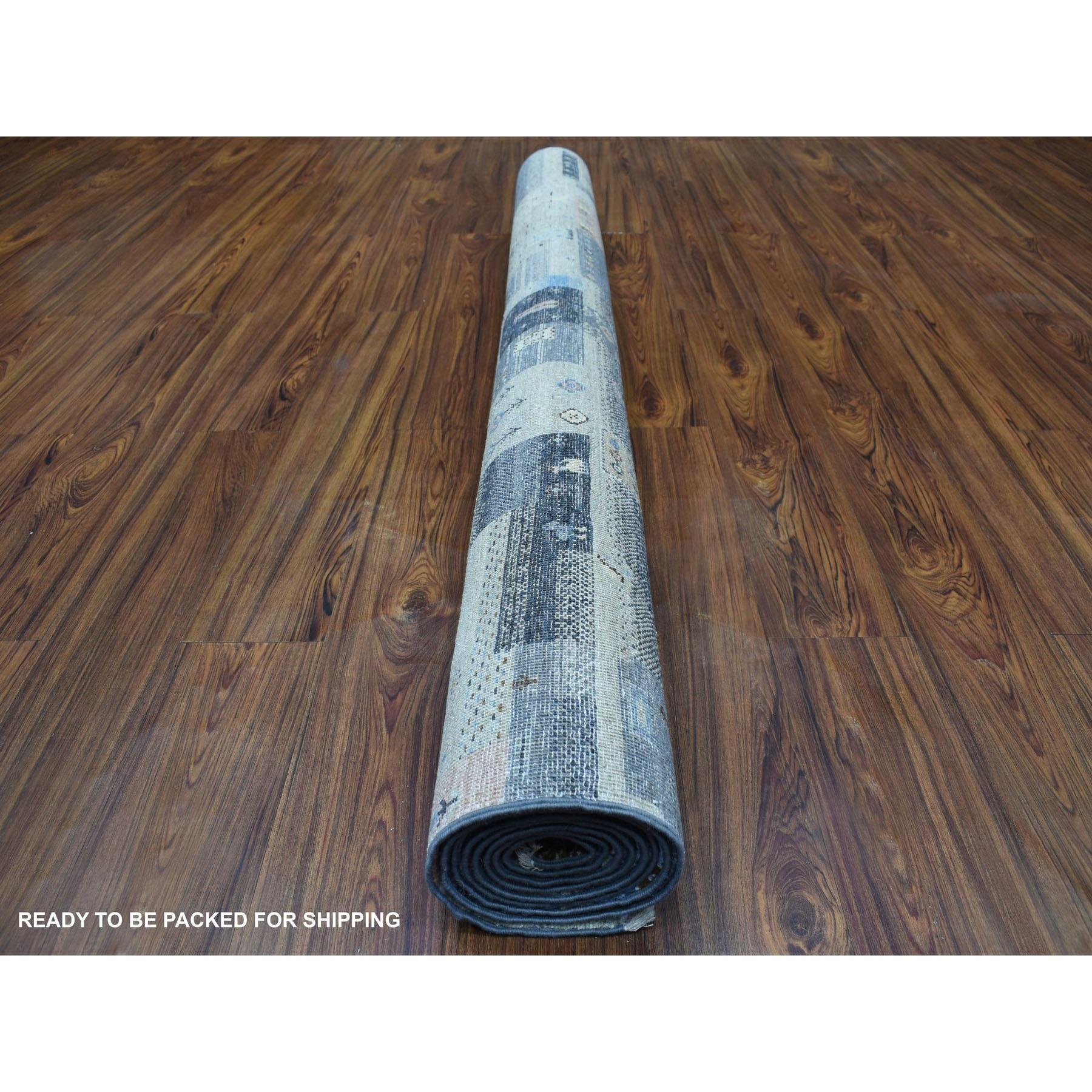 Hand-Knotted 5'10