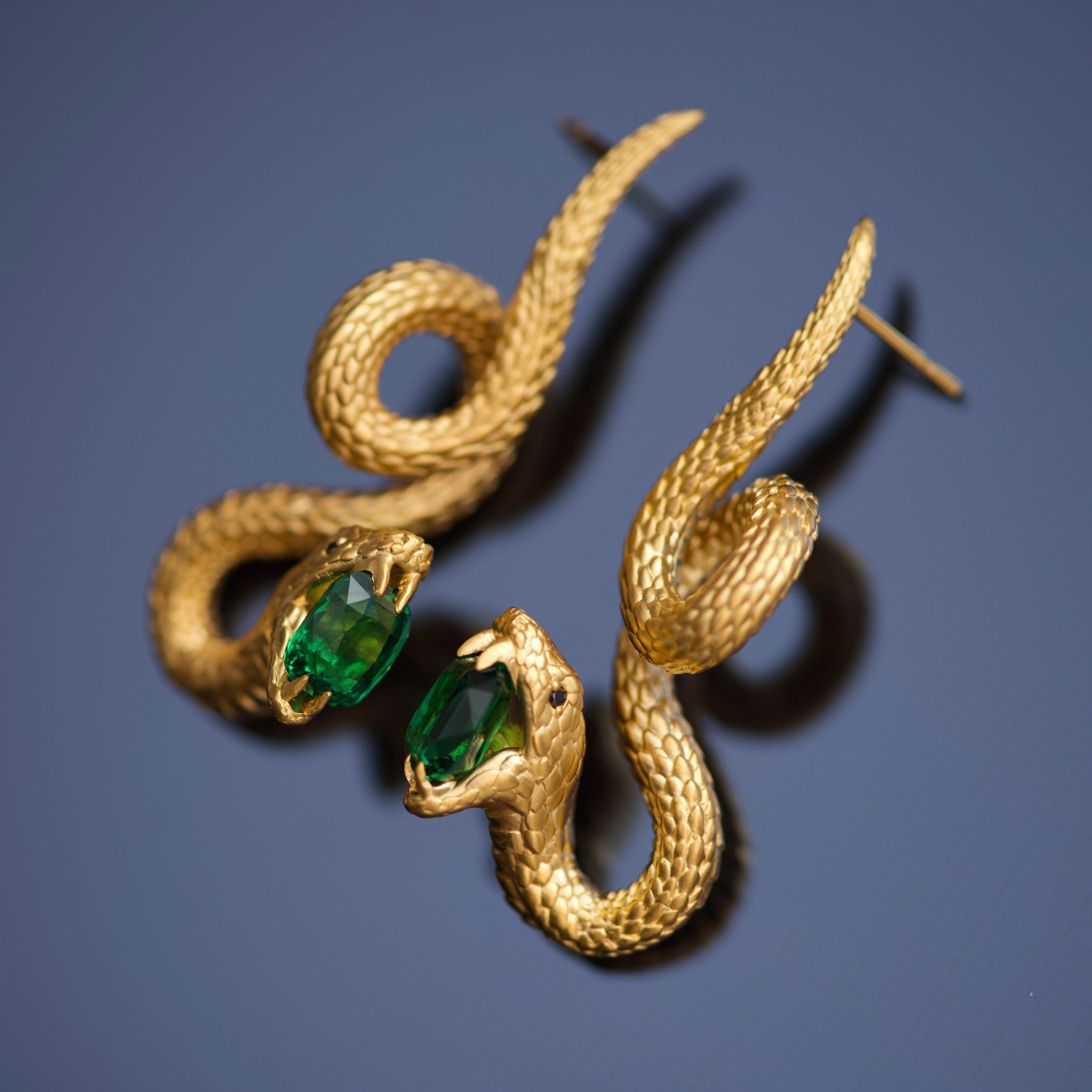 4, 03 Carat Green Vivid Tsavorite 18 Karat Yellow Golden Serpent Earrings by D&A 2