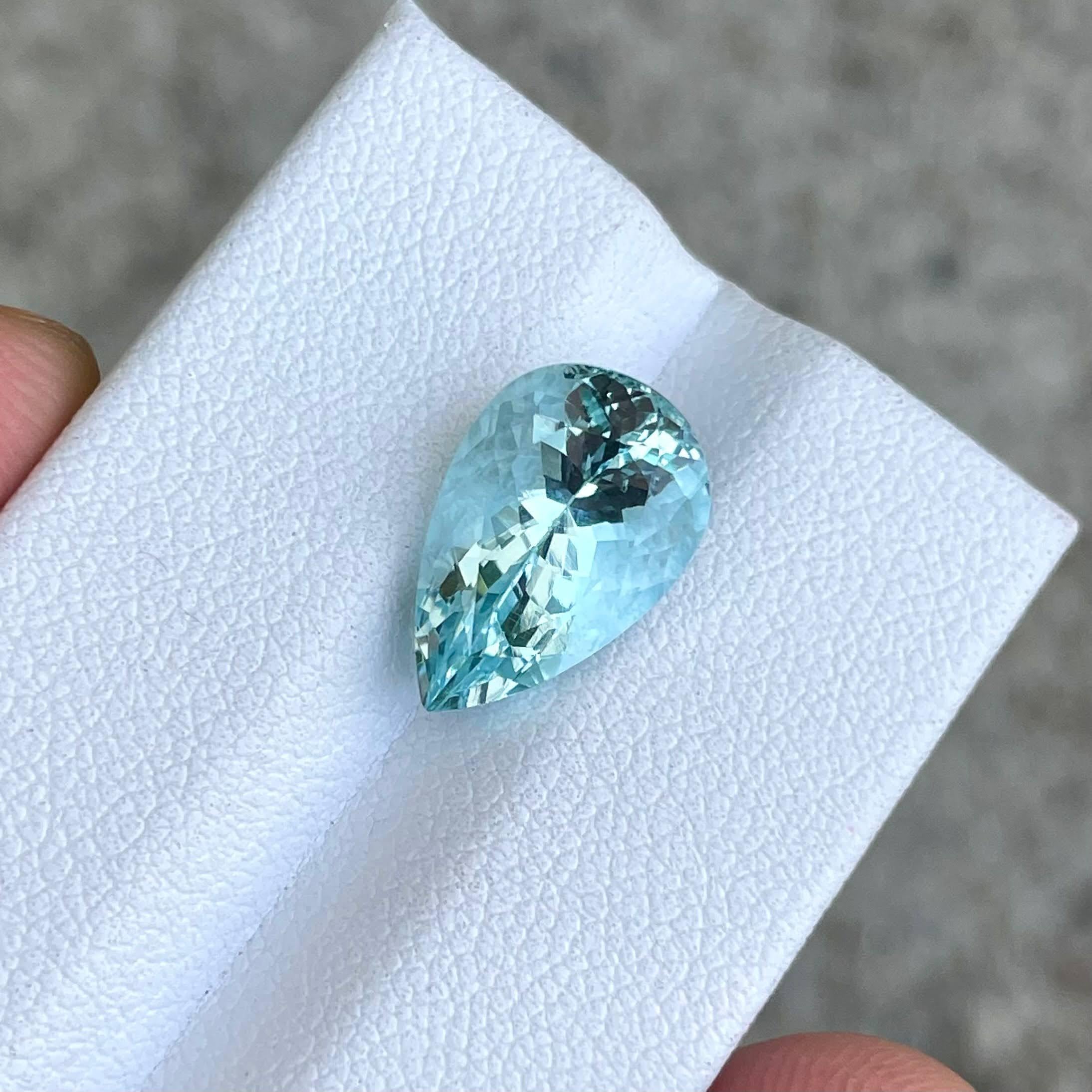 Weight 5.11 carats 
Dimensions 14.2x9.2x7.8 mm
Treatment none 
Origin Africa 
Clarity VVS 
Shape pear 
Cut faceted 


This 5.11 carat sea blue aquamarine is a stunning natural gemstone with a unique marquise cut that emphasizes its captivating