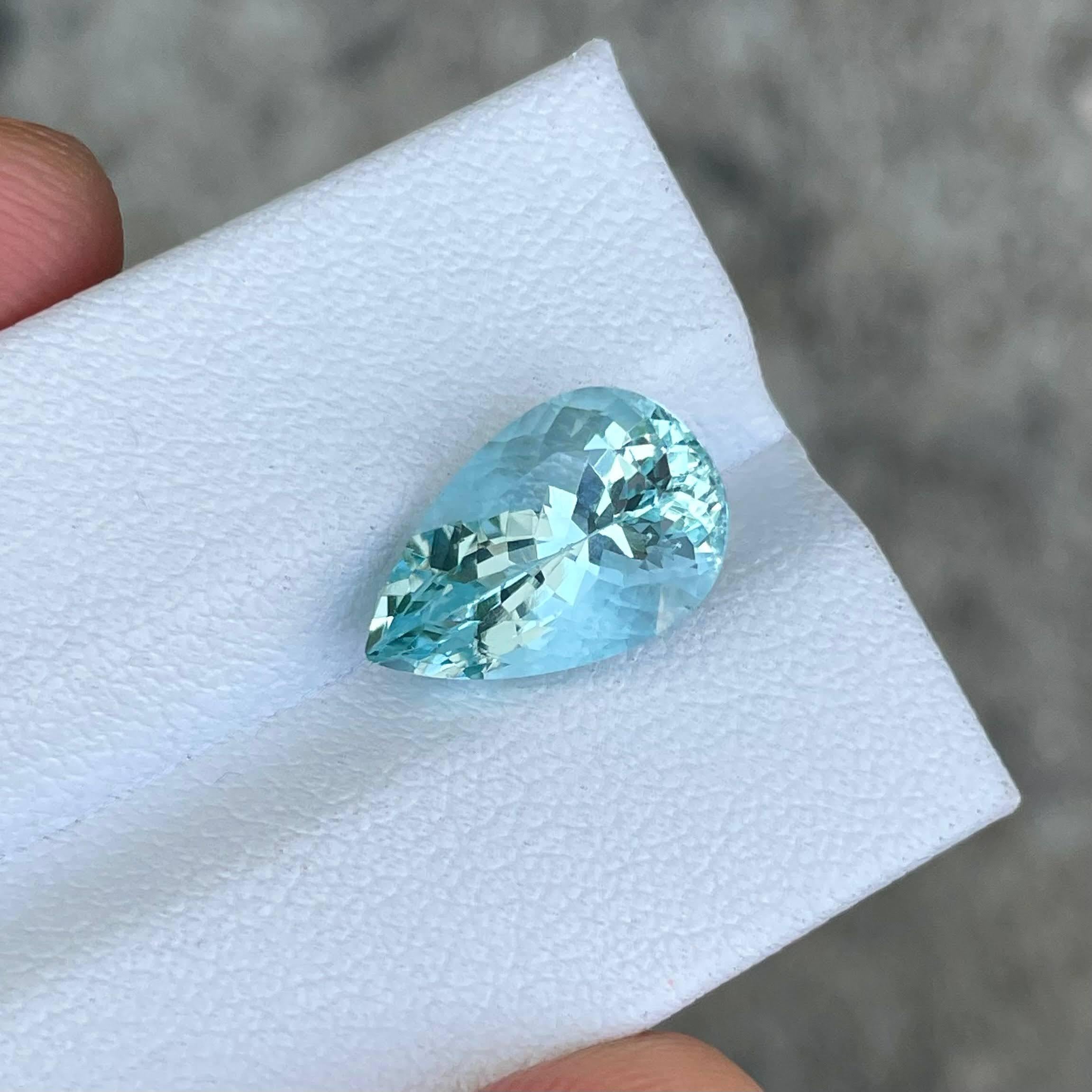 5.11 carats Sea Blue Aquamarine Stone Pear Cut Natural African Gemstone For Sale 2