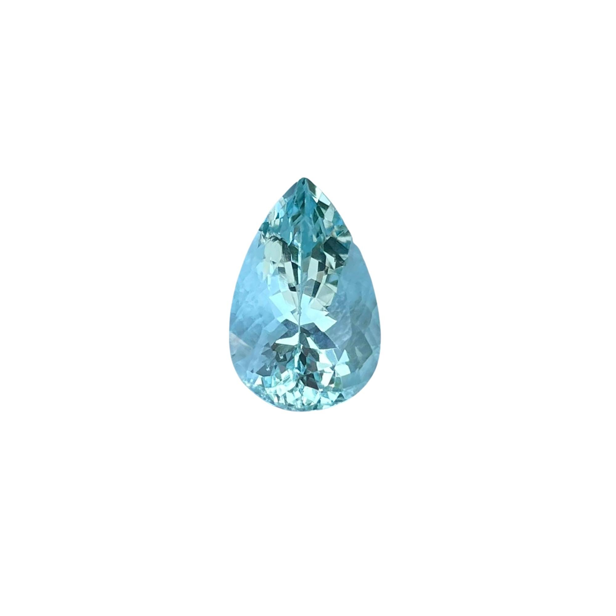 5.11 carats Sea Blue Aquamarine Stone Pear Cut Natural African Gemstone For Sale 4