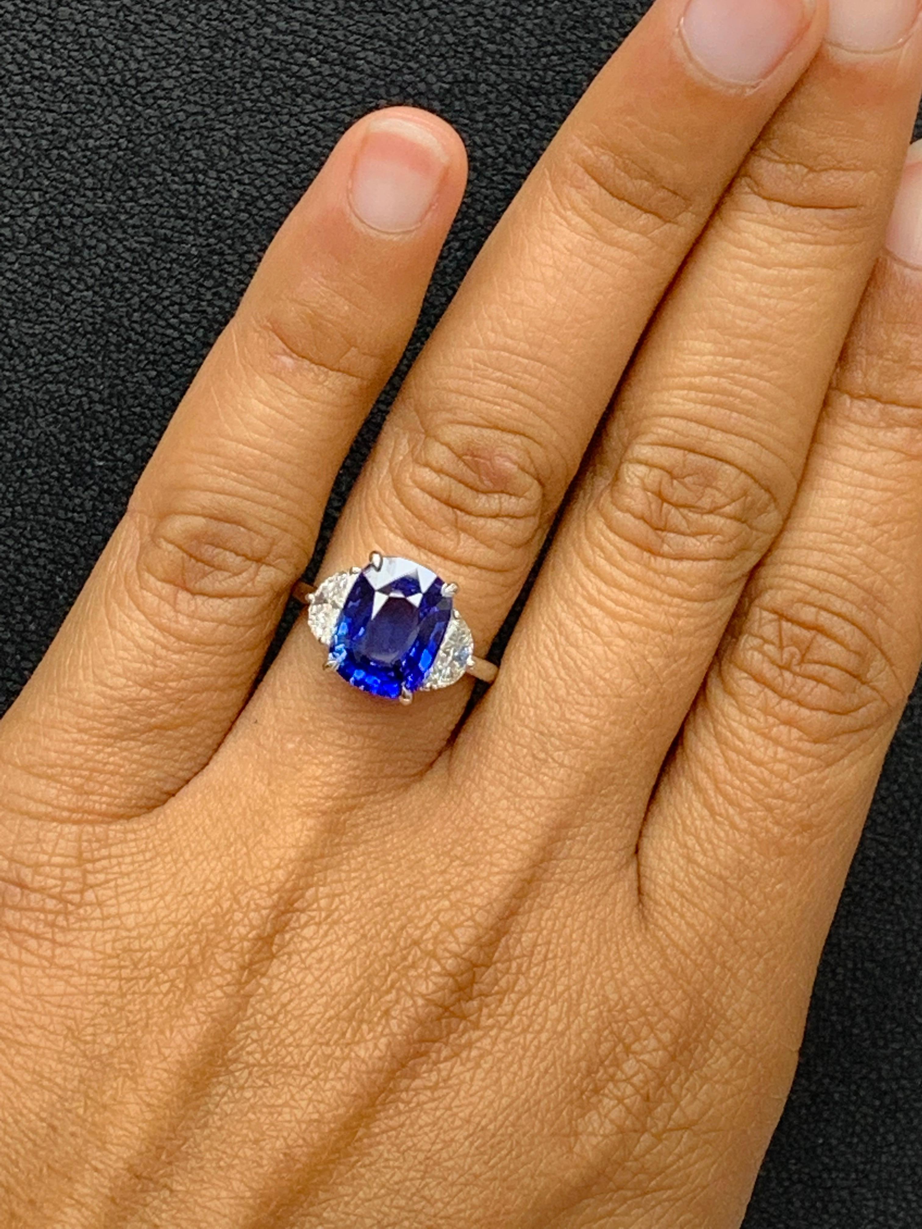 5.12 Carat Cushion Blue Sapphire Diamond Three-Stone Engagement Ring in Platinum For Sale 9