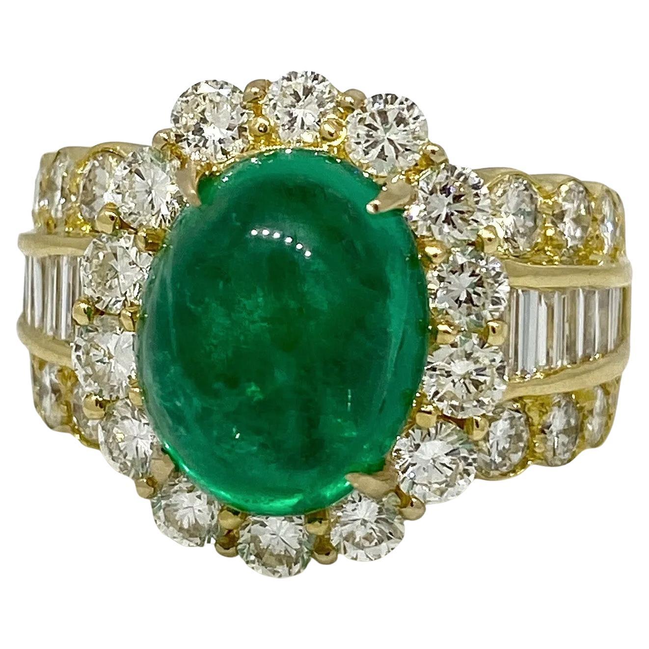 5.12 Carat Emerald Cabochon & Diamond Cocktail Ring in 18k Yellow Gold  For Sale