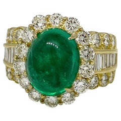 Vintage 5.12 Carat Emerald Cabochon & Diamond Cocktail Ring in 18k Yellow Gold 