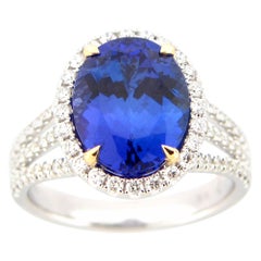 5,12 Karat ovaler Tansanit und Diamant-Cocktailring