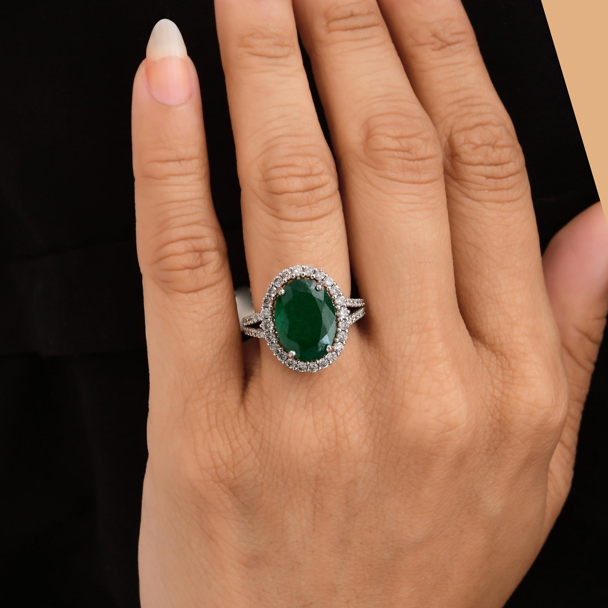 Modern 5.12 Carat Oval Zambian Emerald Cocktail Ring 0.9 Ct Diamond 10 Karat White Gold For Sale