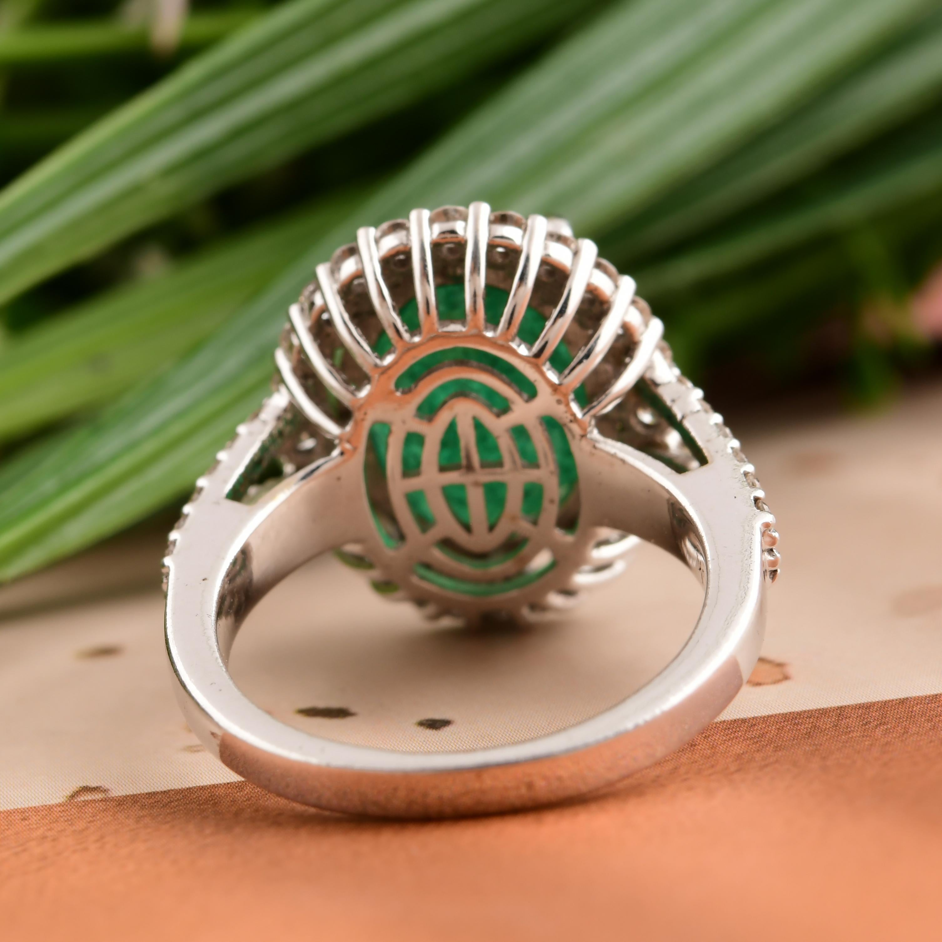 5.12 Carat Oval Zambian Emerald Cocktail Ring 0.9 Ct Diamond 10 Karat White Gold For Sale 1