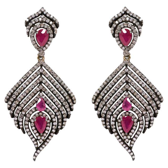 Diana M. 12.76 Carat Ruby and Diamond Earrings For Sale at 1stDibs