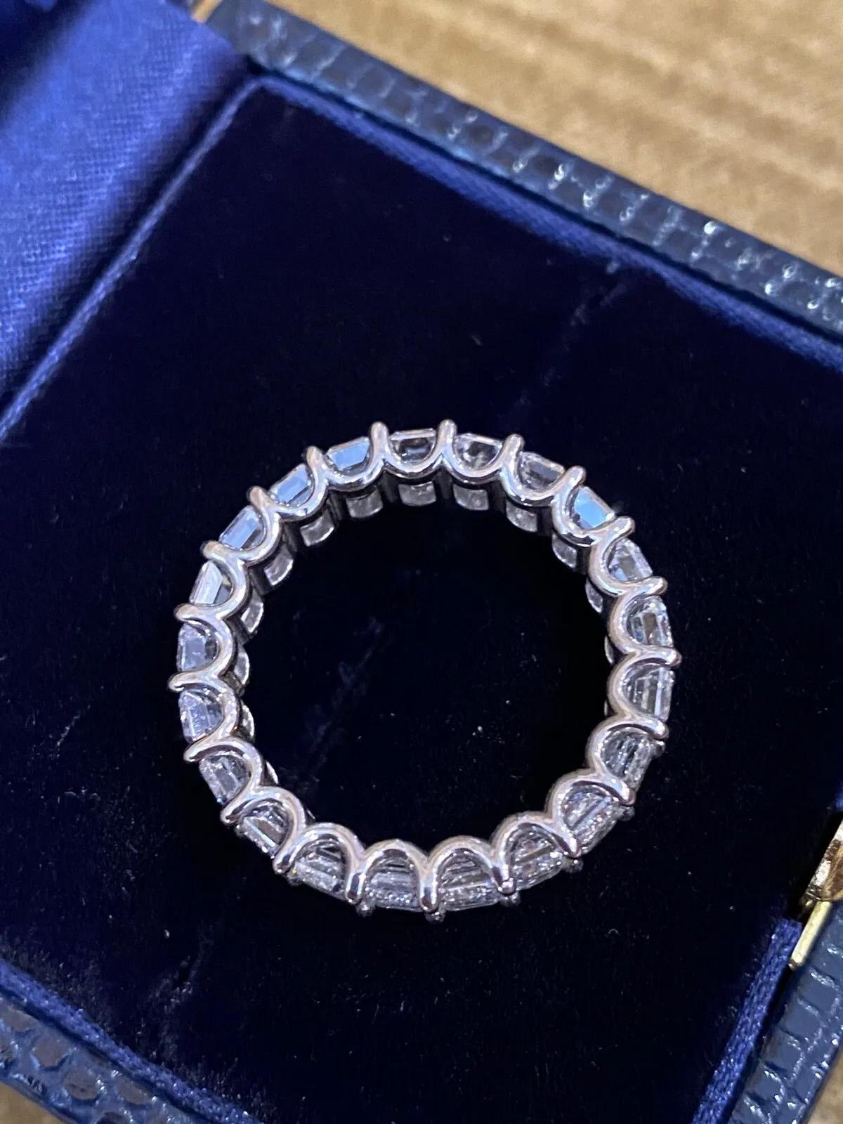 5.12 Carat Total Emerald Cut Diamond Eternity Band Ring in Platinum 5mm 6.25 In Excellent Condition For Sale In La Jolla, CA