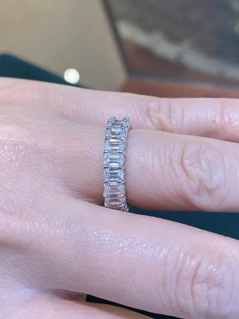 5.12 Carat Total Emerald Cut Diamond Eternity Band Ring in Platinum 5mm 6.25 For Sale 3