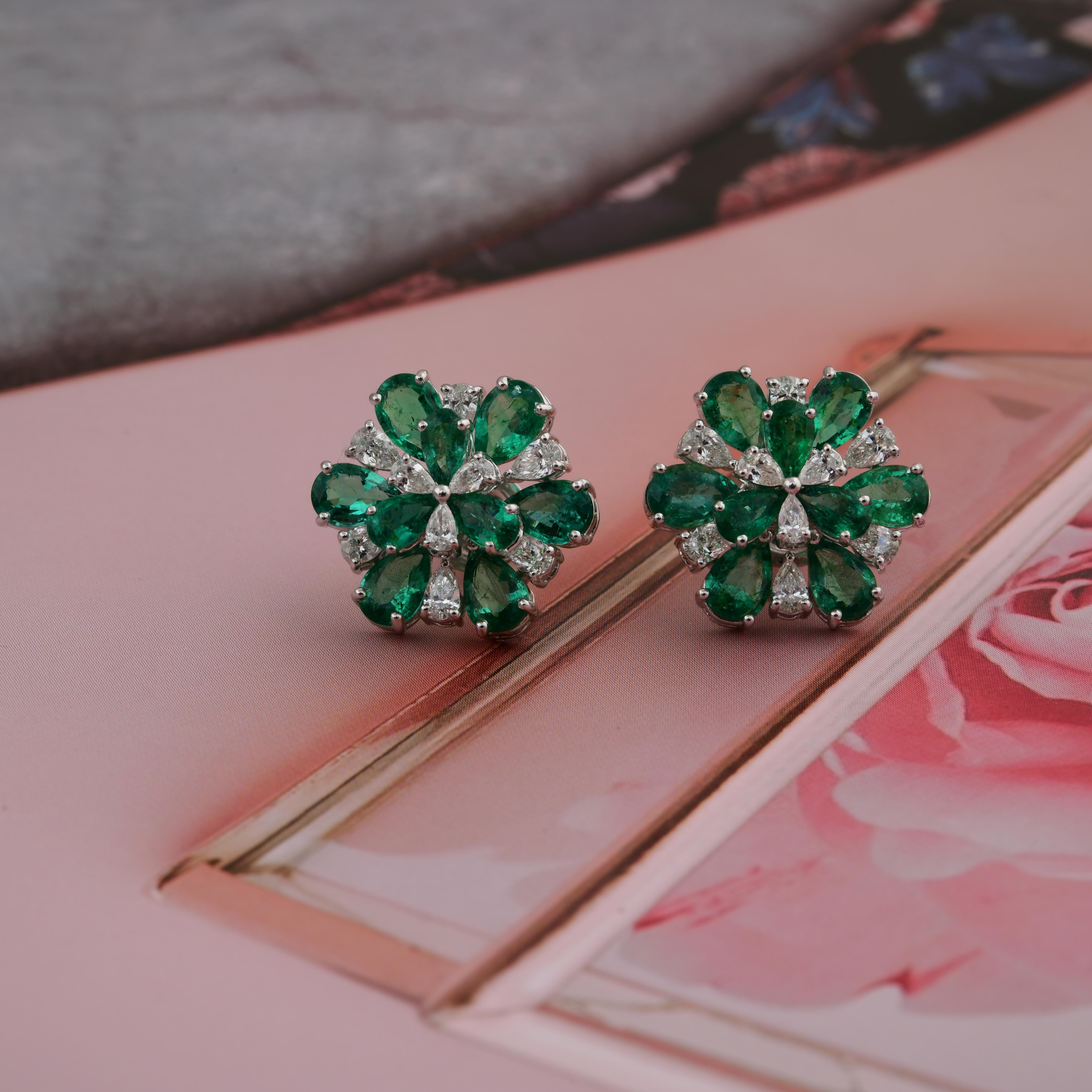 5,13 Karat sambischer Smaragd 1,14 Karat SI/H Diamant-Ohrringe aus 18 Karat Weißgold im Zustand „Neu“ im Angebot in Diera, Dubai