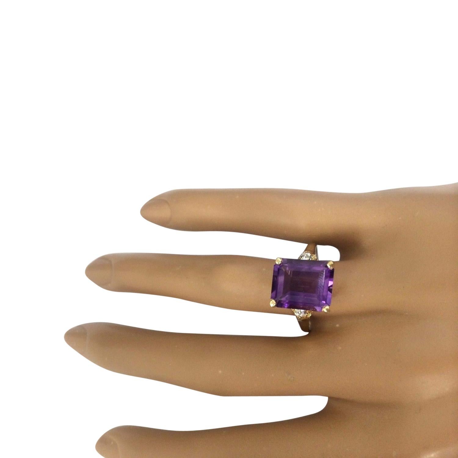 Women's 5.14 Carat Natural Amethyst 14 Karat Solid Yellow Gold Diamond Ring For Sale