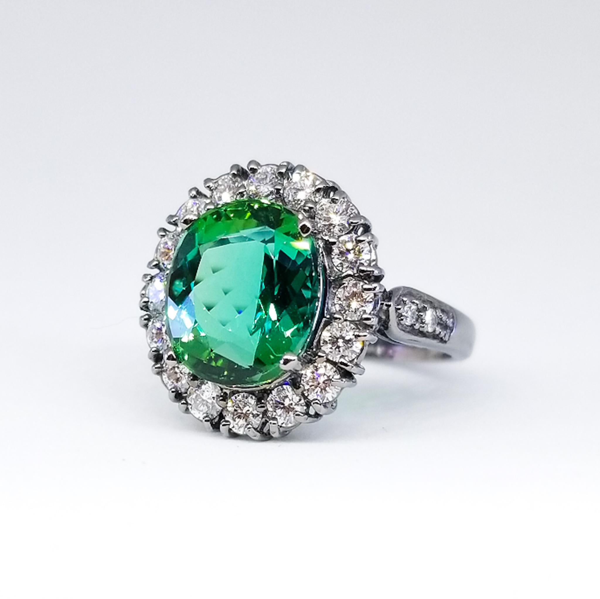 Artisan 5.14 Carat Natural Mint Green Tourmaline and 1.70 Carat Diamond Ring Black Gold For Sale