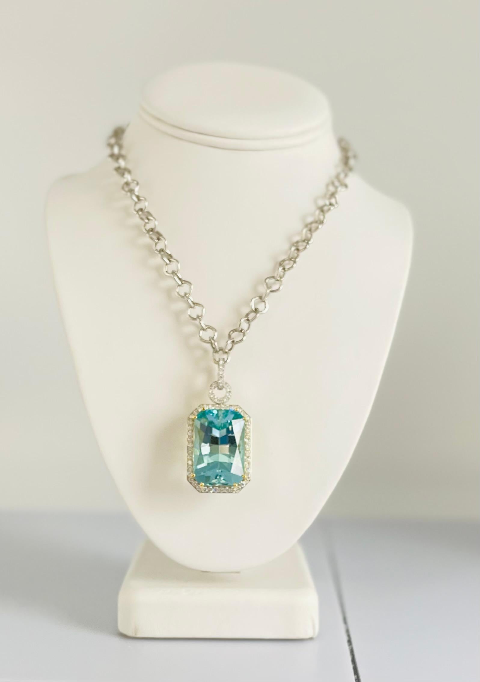 51.47 Carat Emerald-Cut Aquamarine and Diamond Enhancer Necklace in 18k Gold In New Condition For Sale In Los Angeles, CA